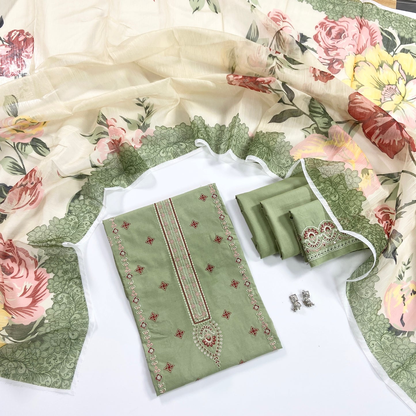 Lakhany Fully Embroidered Lawn 3PC