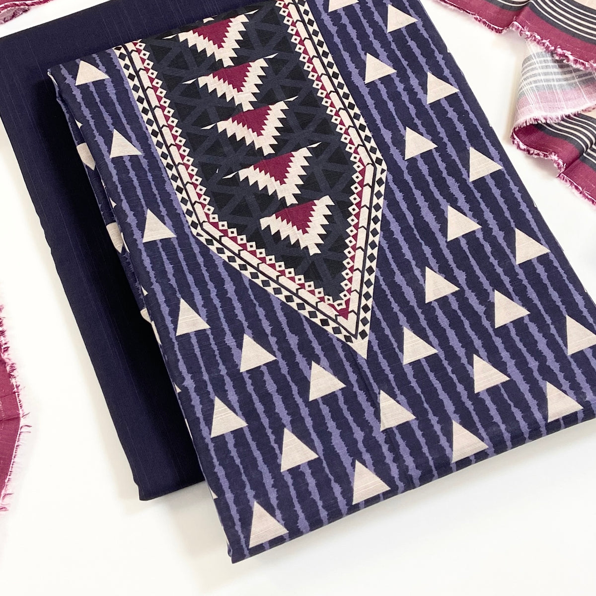 Bonanza Satrangi Digital Printed Khaddar 3PC