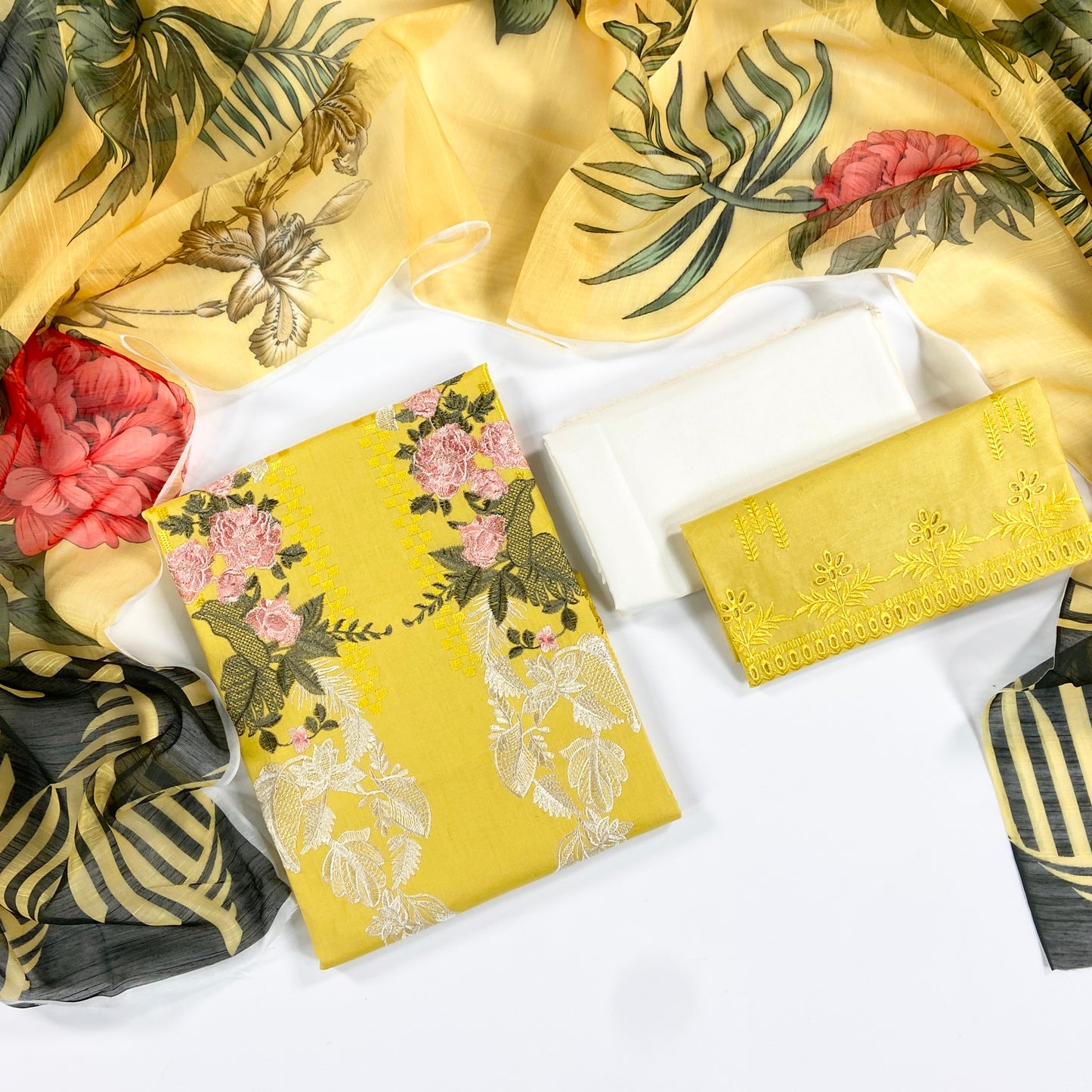 Elaf Luxury Embroidered Lawn 3PC