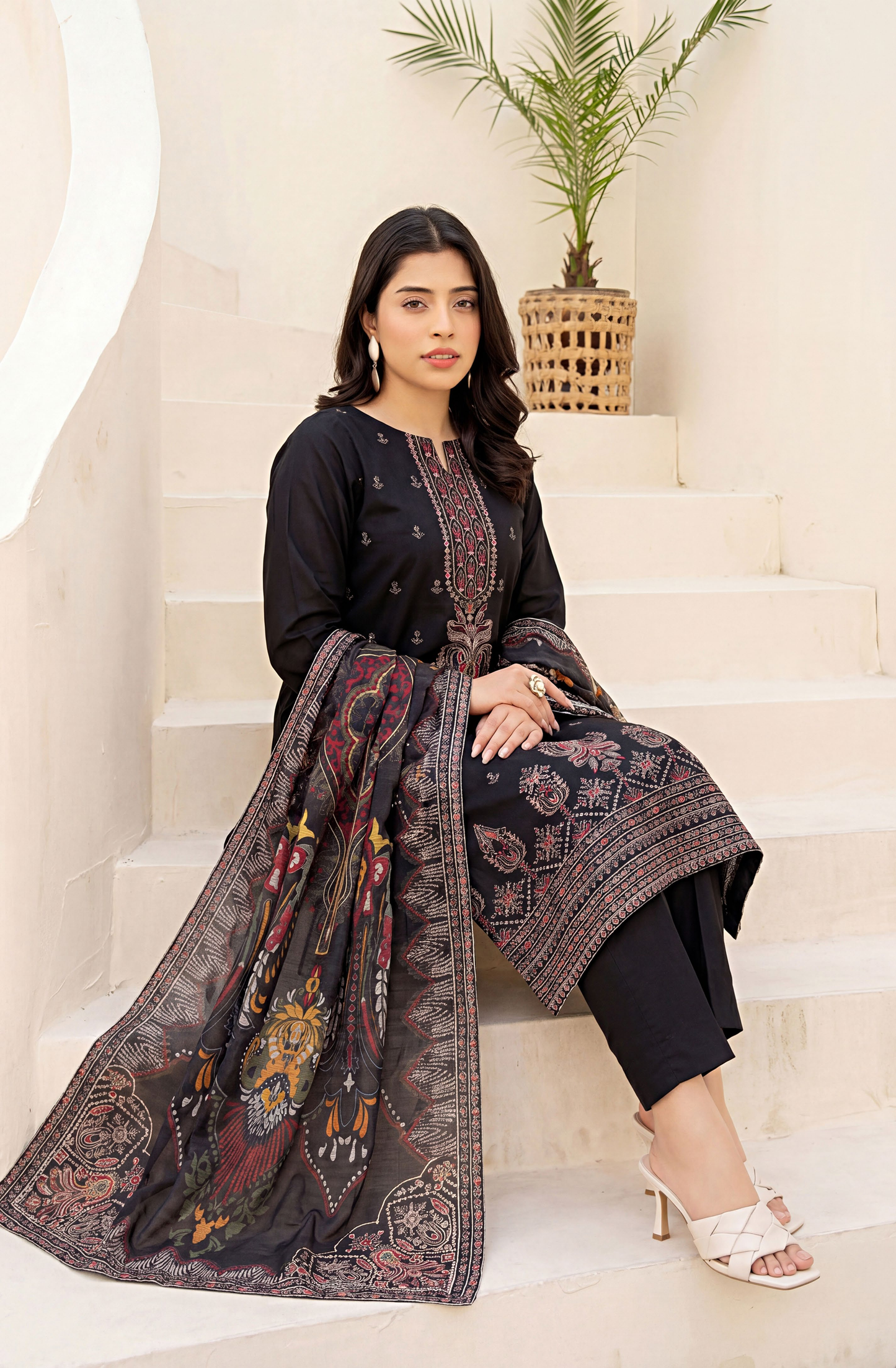 Meadows By Anaya Noor Emb Lawn With Organza Patches 3PC