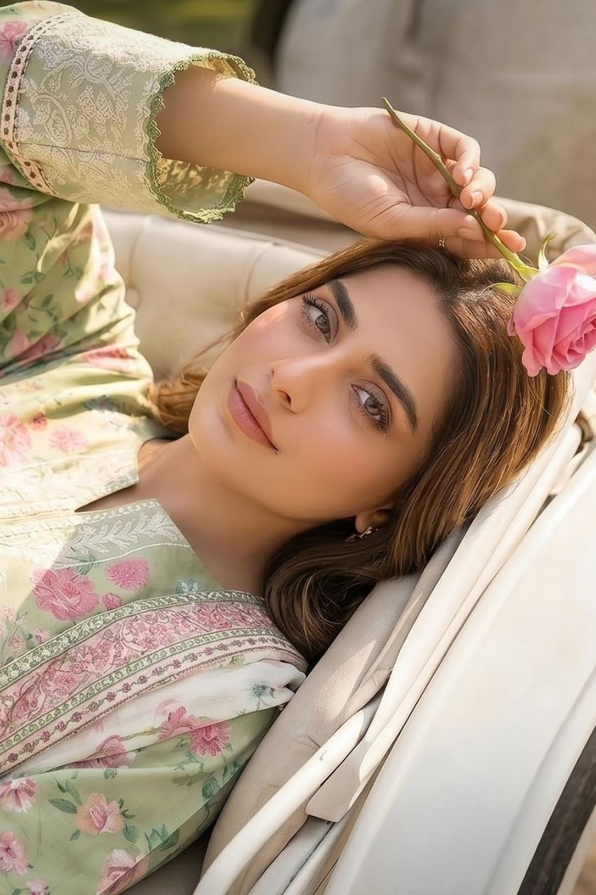 Mashaim Digital Printed Lawn 3PC