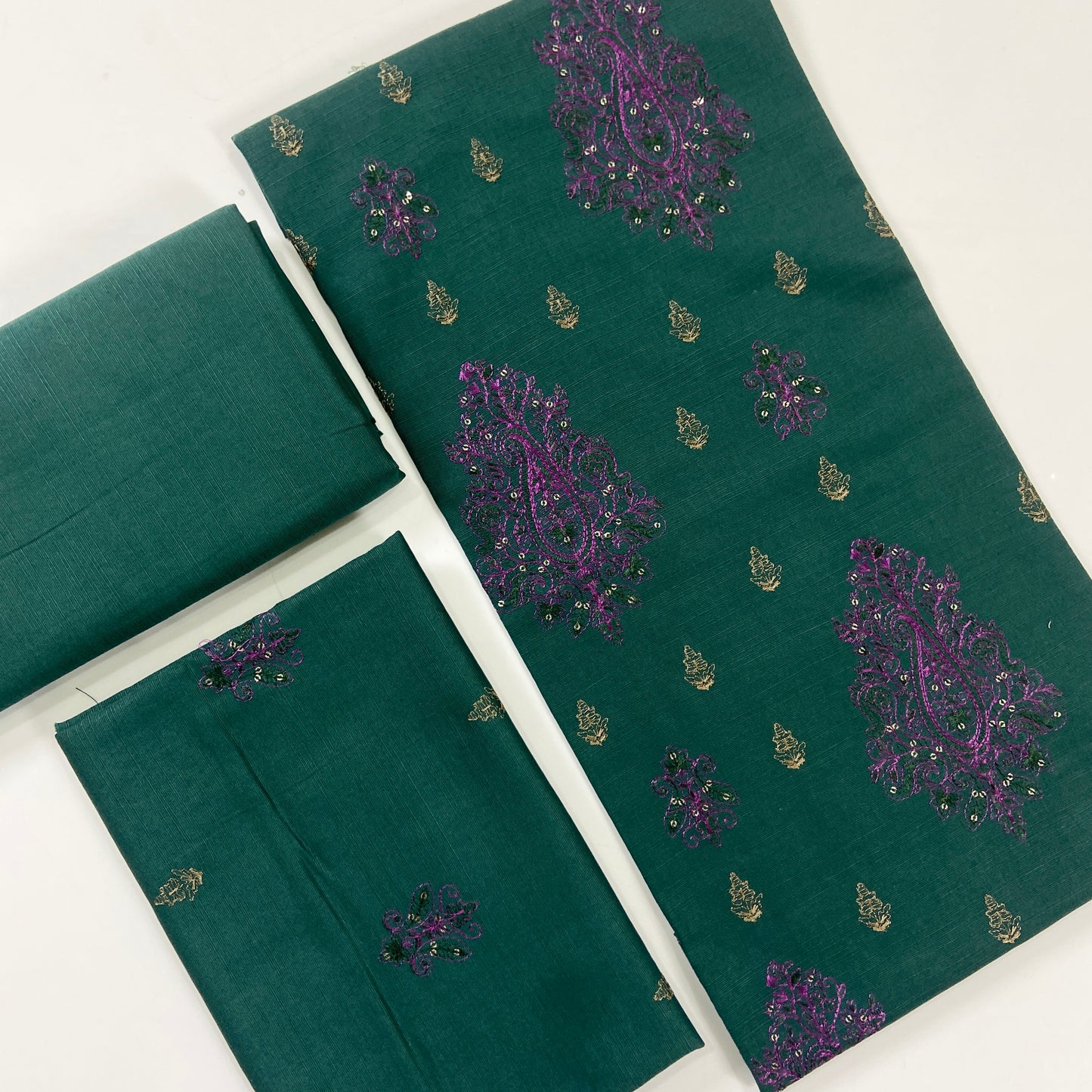 Bareeze Emb Khaddar 2PC