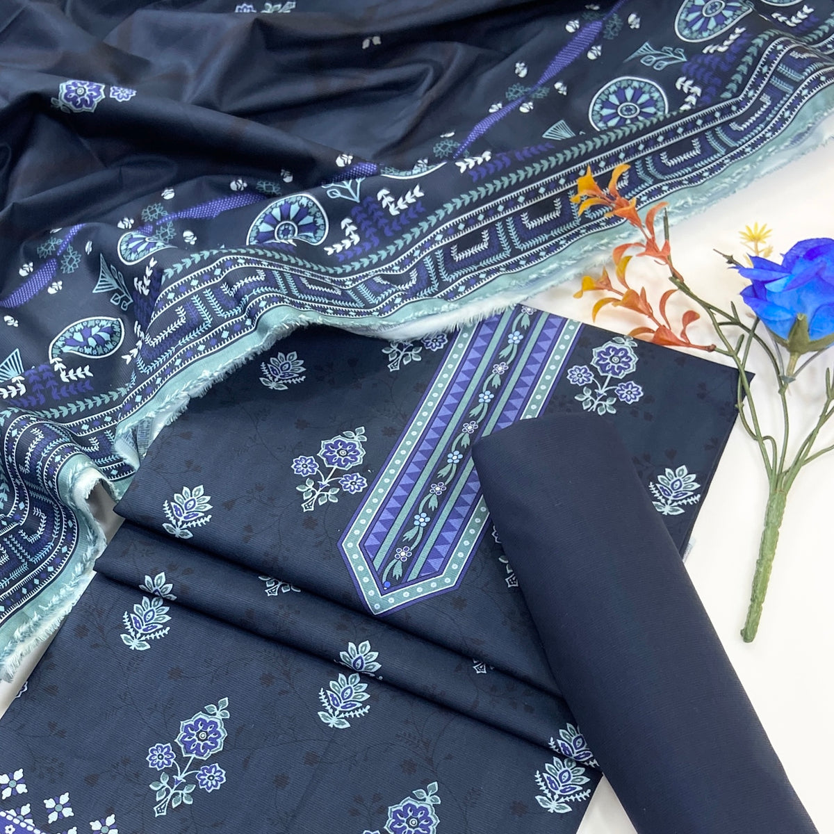 Anaya Noor Digital Printed Cotry Khaddar 3PC
