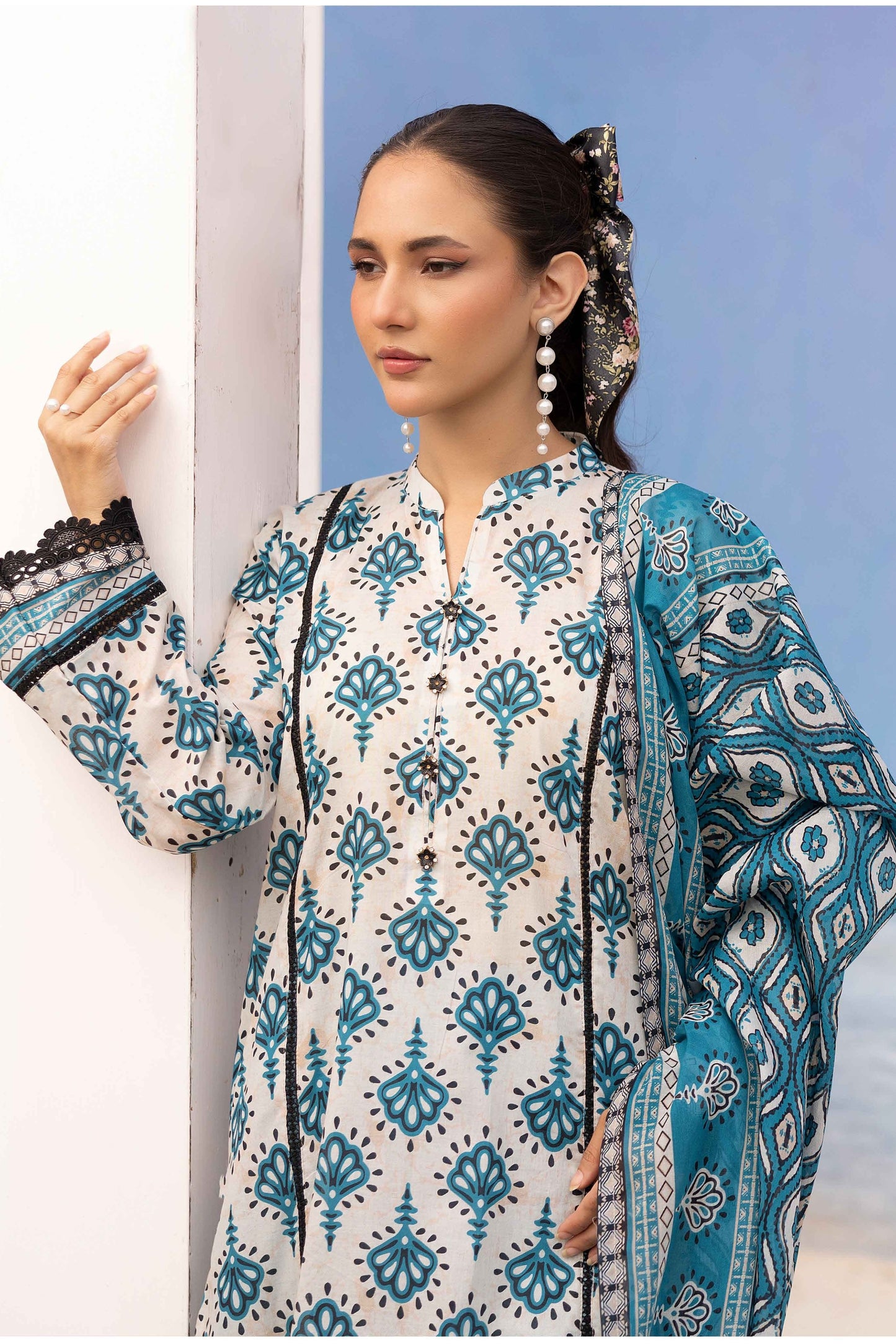 Rang Reza Digital Printed Lawn 3PC