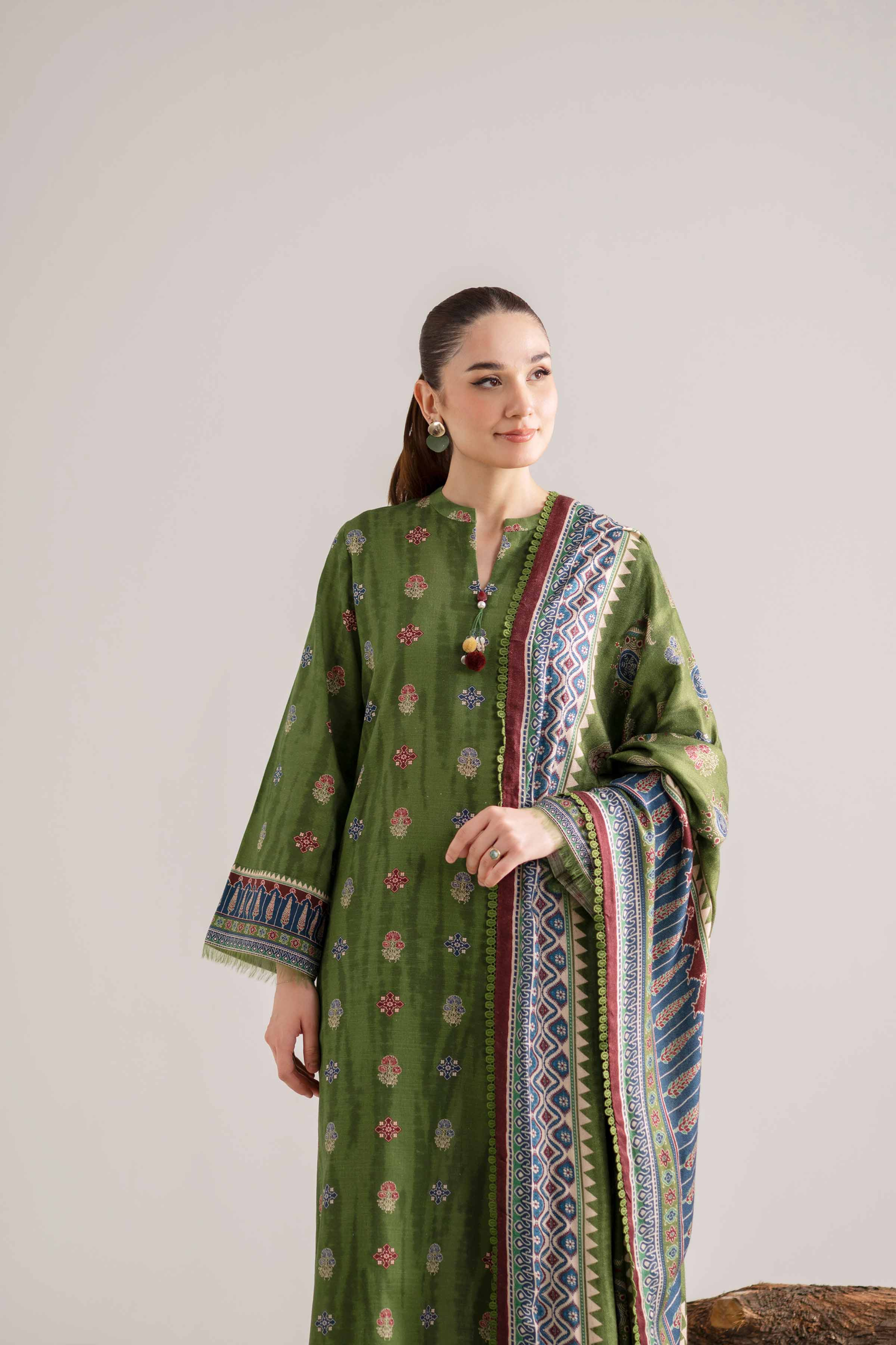 Nishat Digital Printed Lawn 3PC