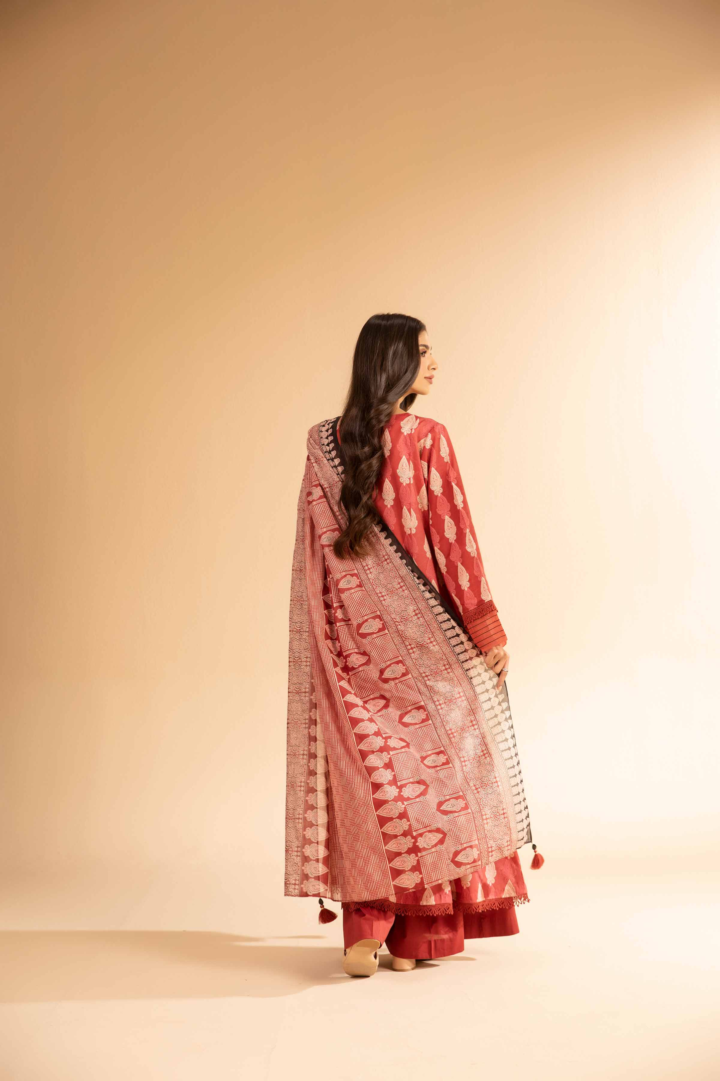 Nishat Digital Printed Lawn 3PC