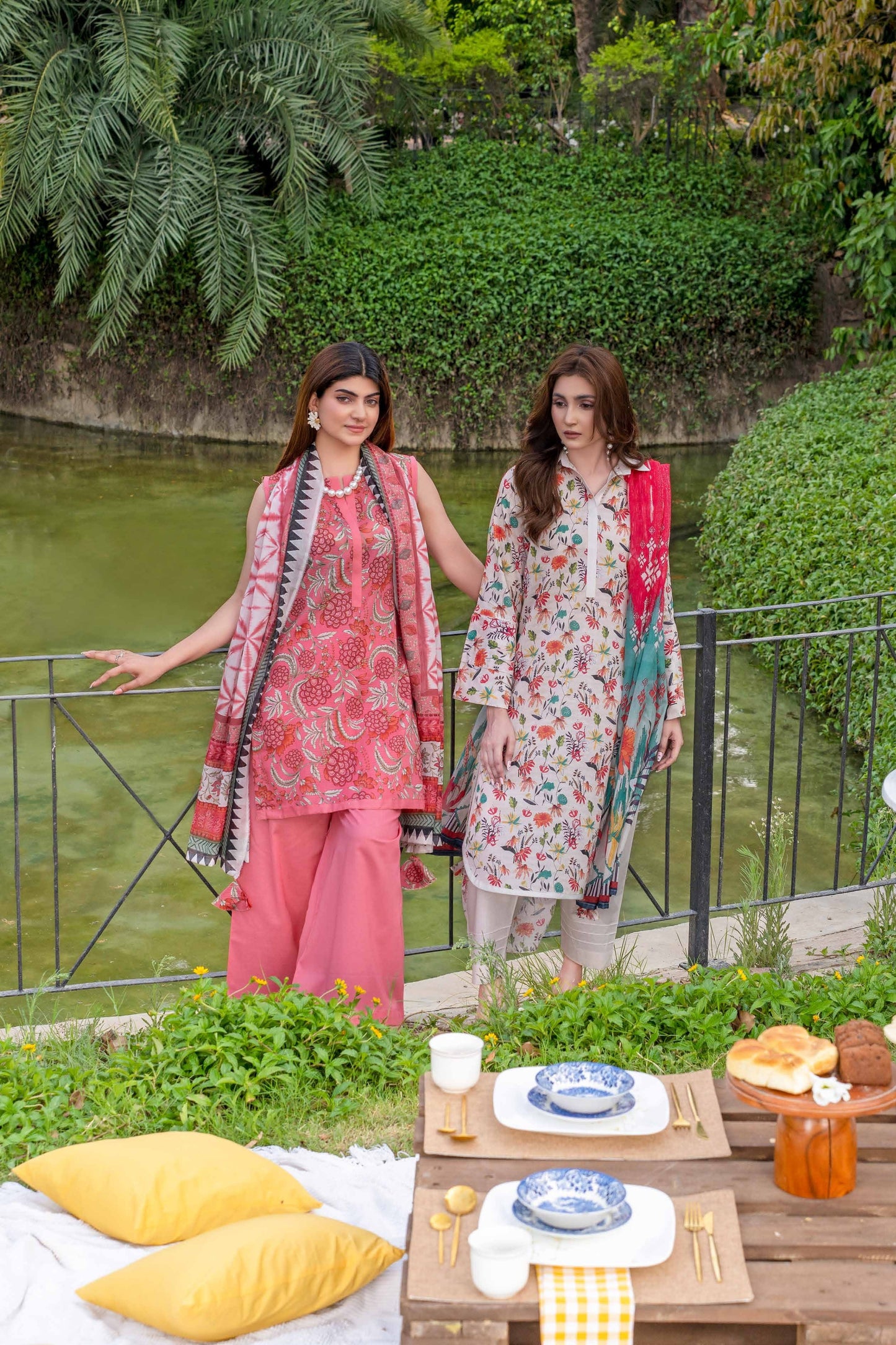 Wania Gold Printed Lawn 3PC