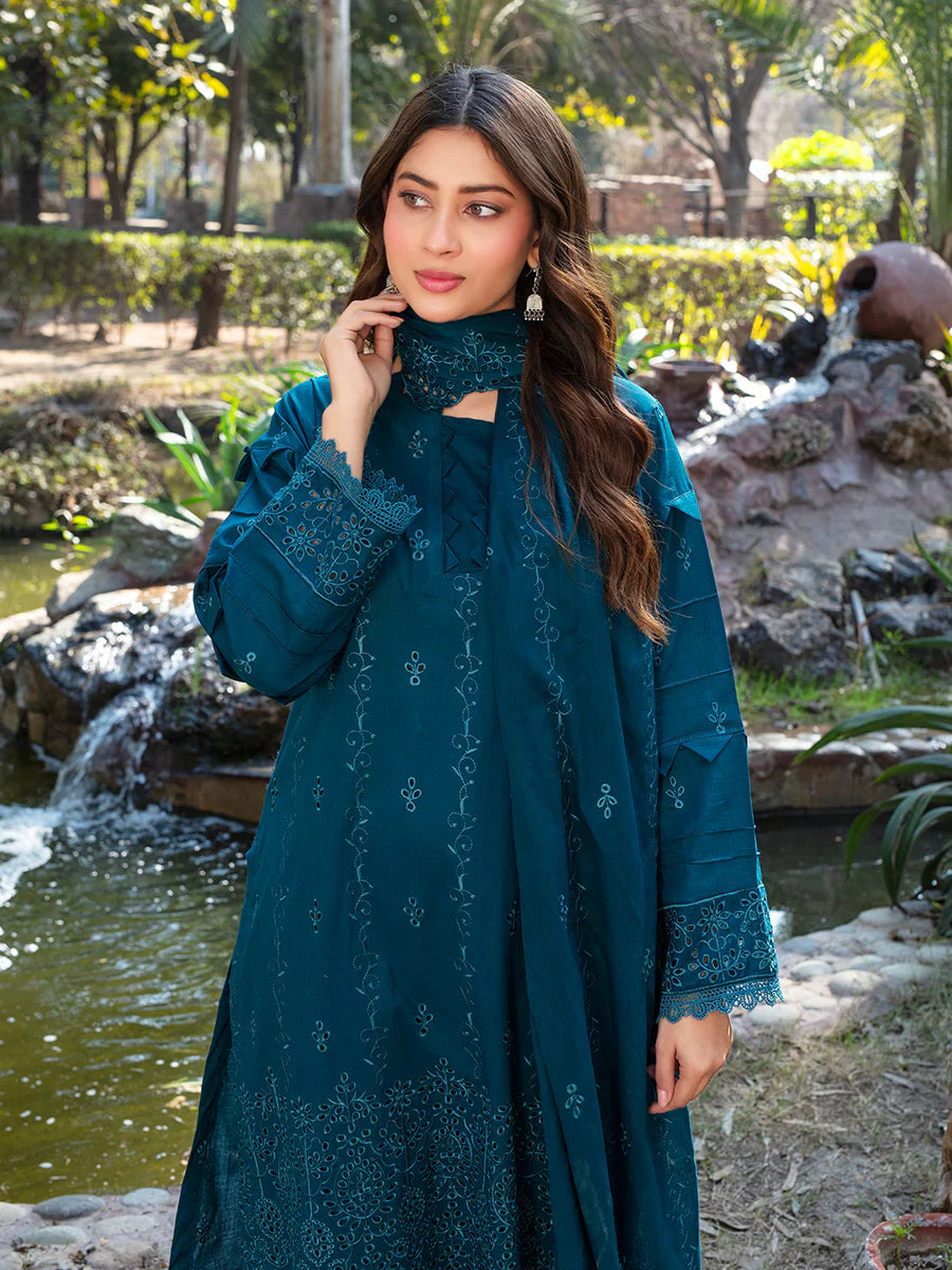 Fizza | Feroza Luxury Emb Lawn | 3 PC