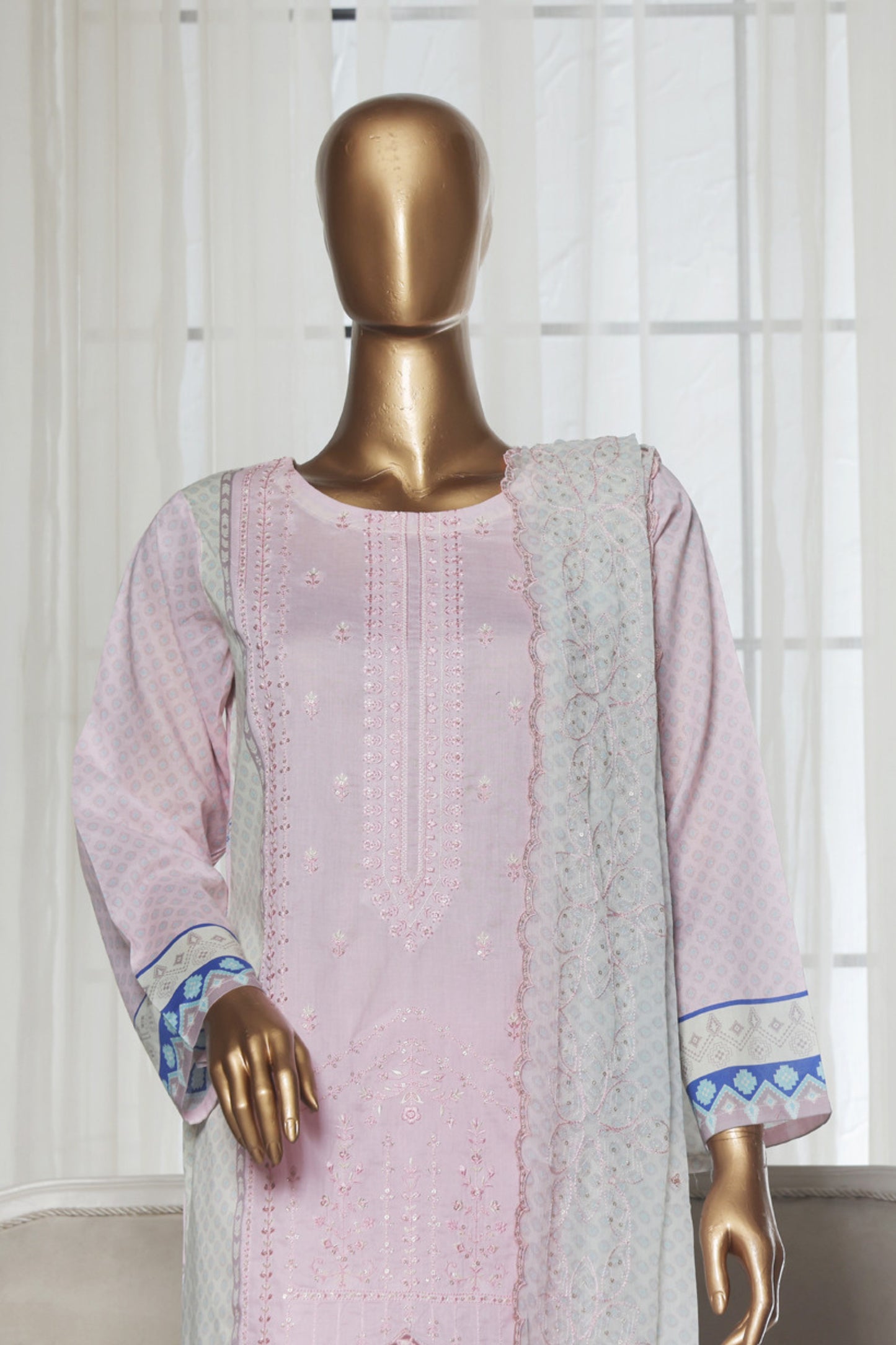 Vasl By Aifa Fancy Emb Lawn 3PC