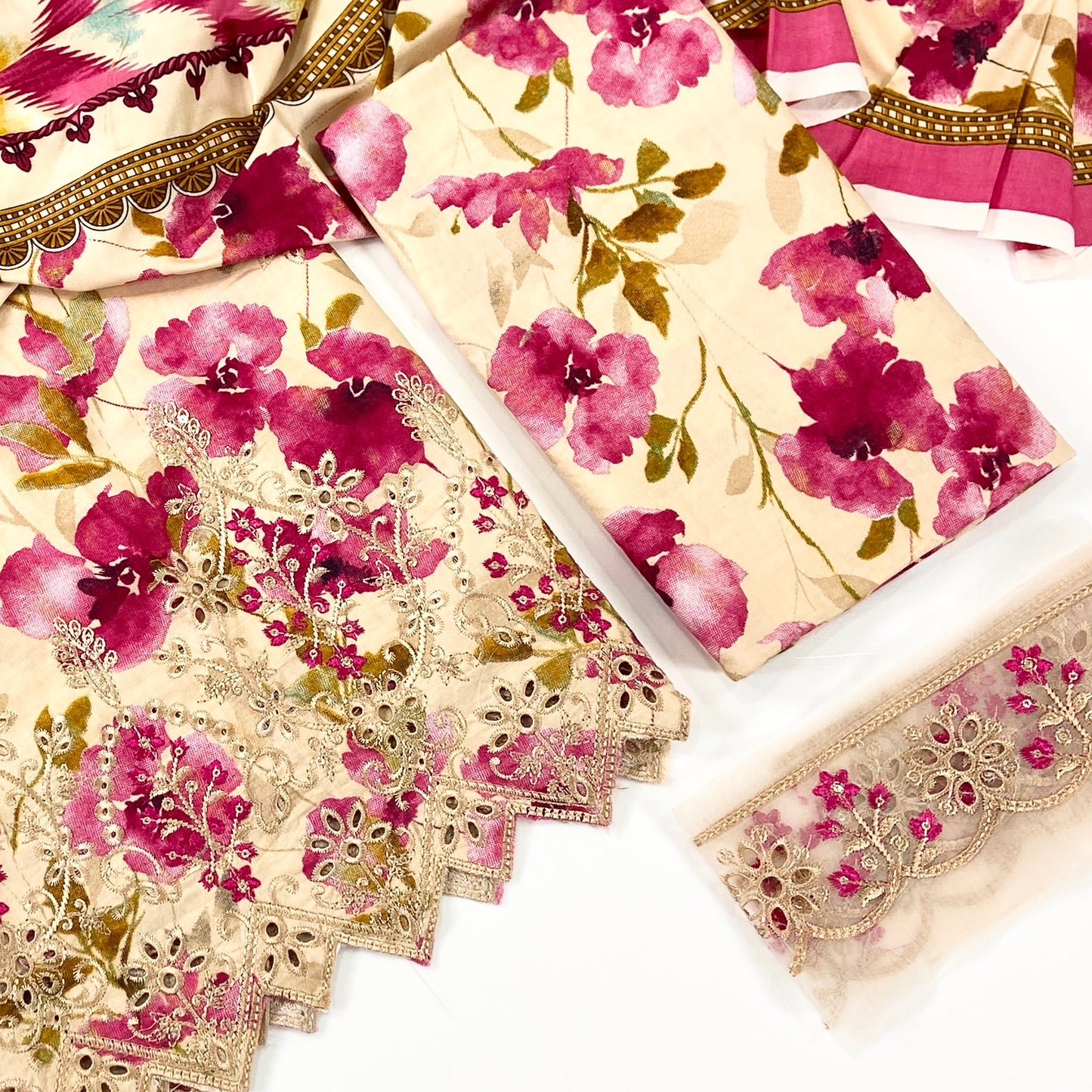 Noor Jahan Printed Linen With Embroidered Patches-3PC