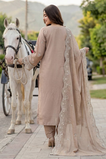 Wada | Lawn | Dressline