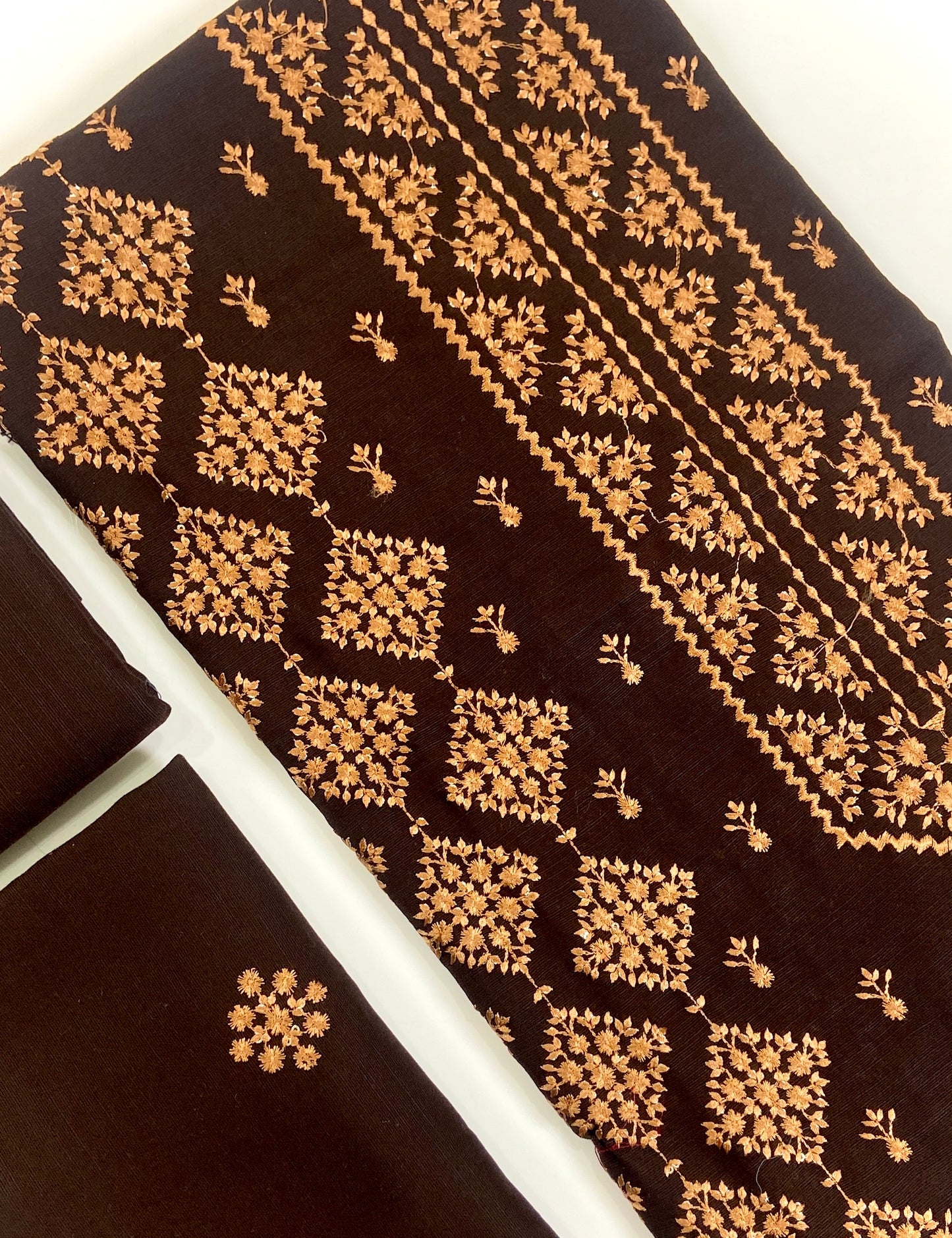 Bareeze Emb Khaddar 2PC