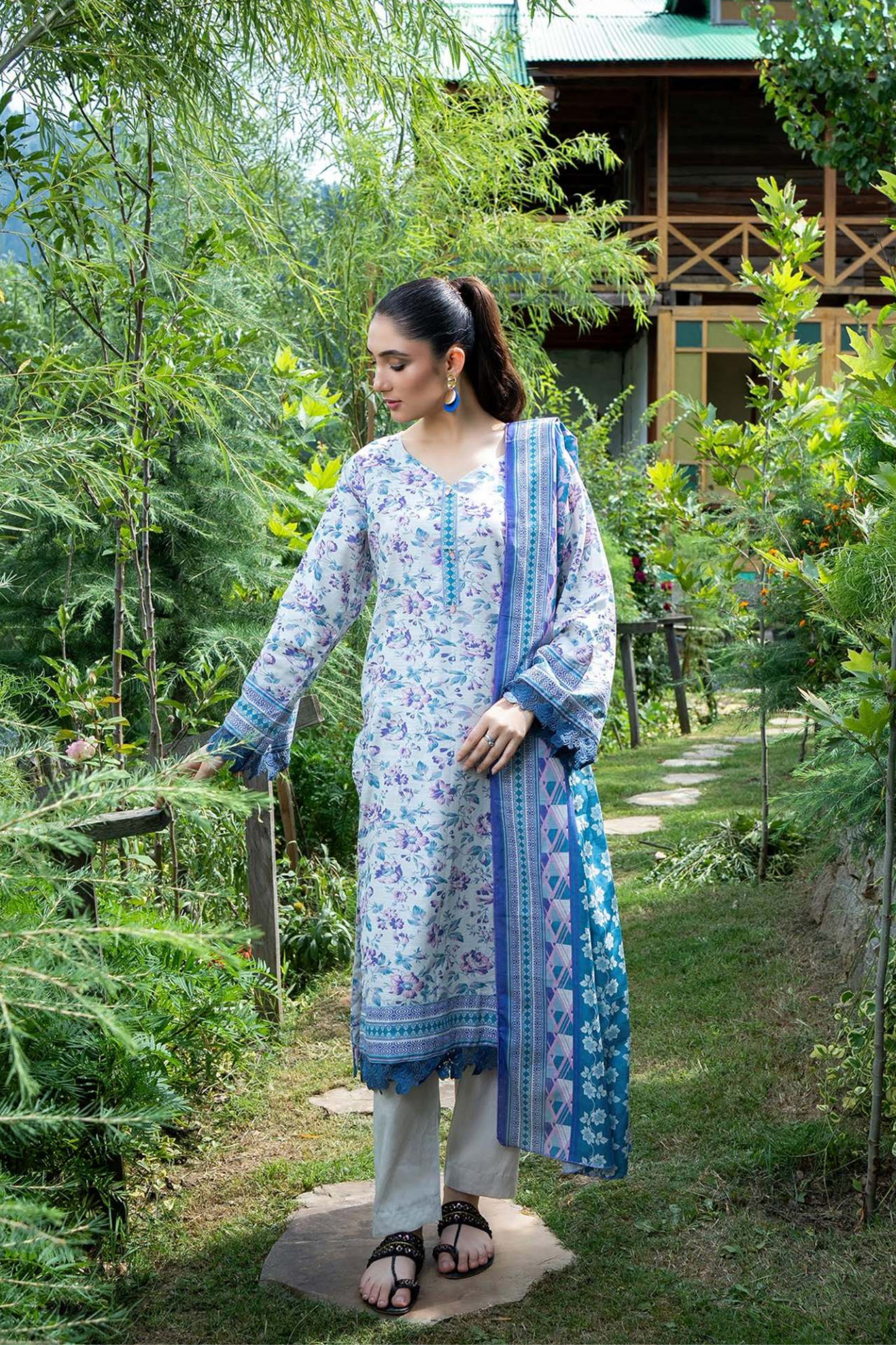 Zesh Airjet Printed Khaddar 3PC