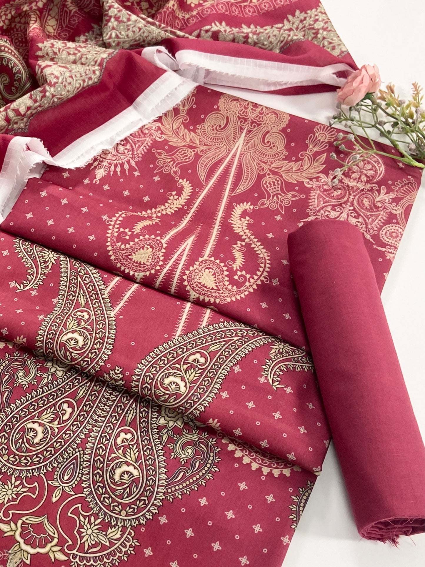 Raiha Premium Printed Lawn 3PC