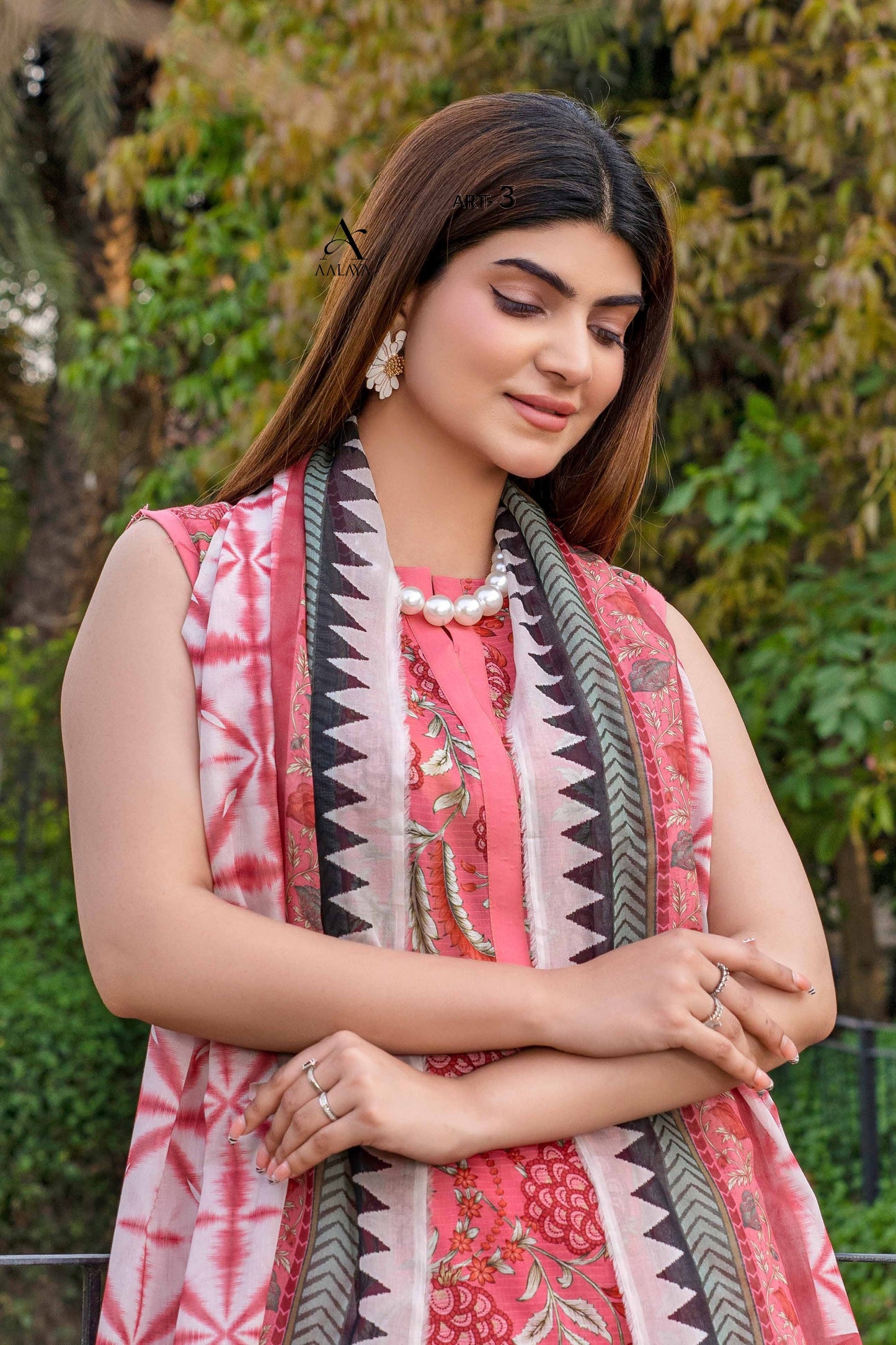 Wania Gold Printed Lawn 3PC