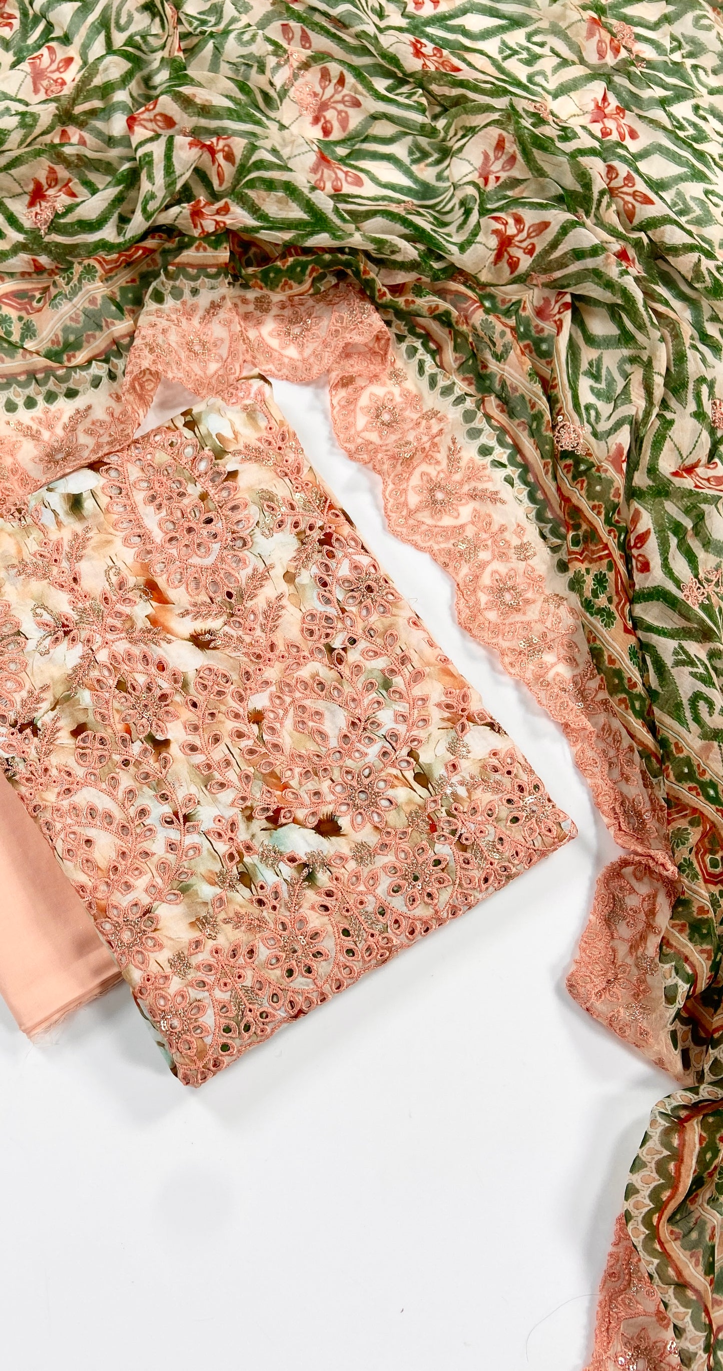 Riwayat Embroidered Lawn With Chiffon Dupatta 3PC