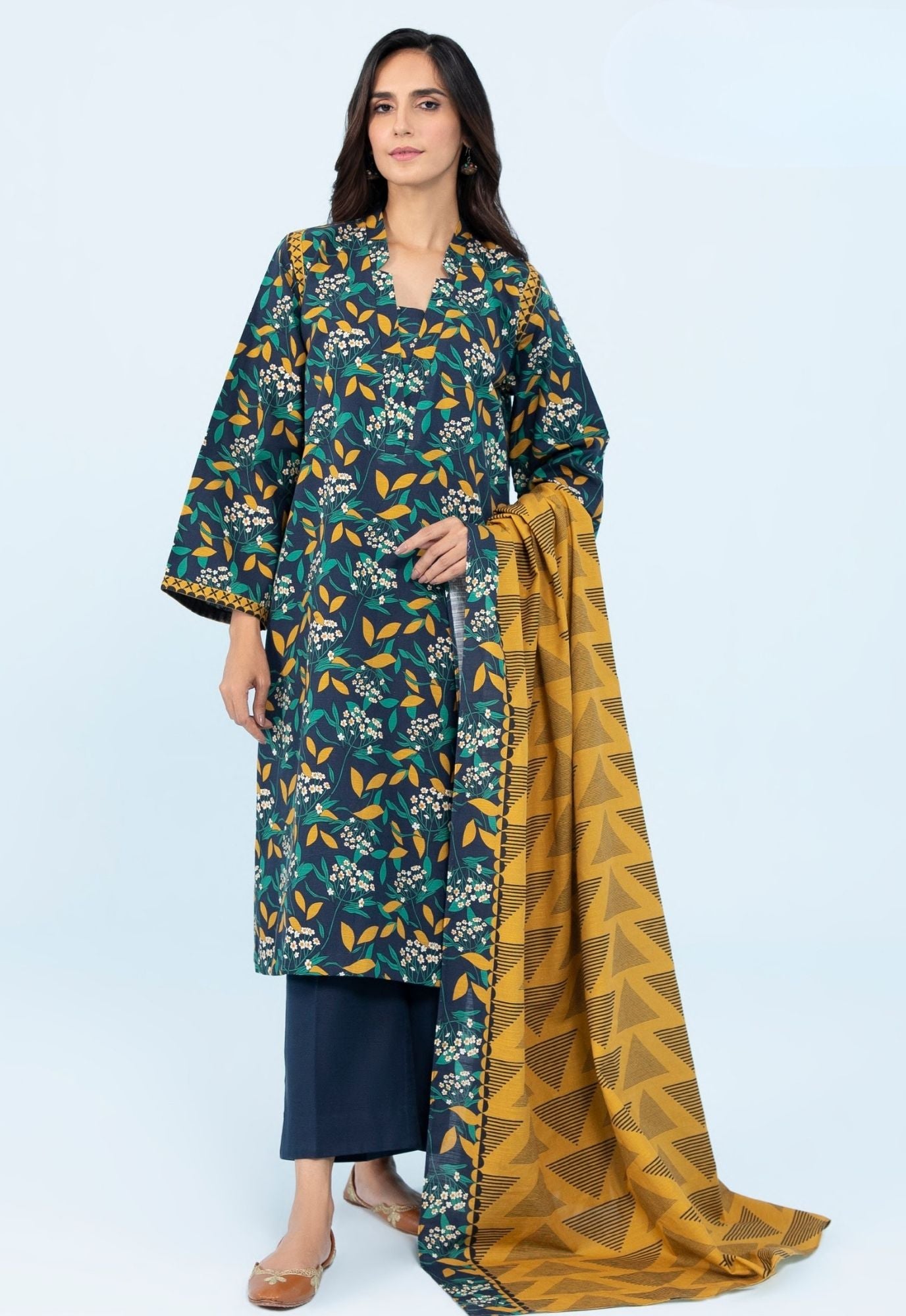 Sapphire Digital Printed Lawn 3PC