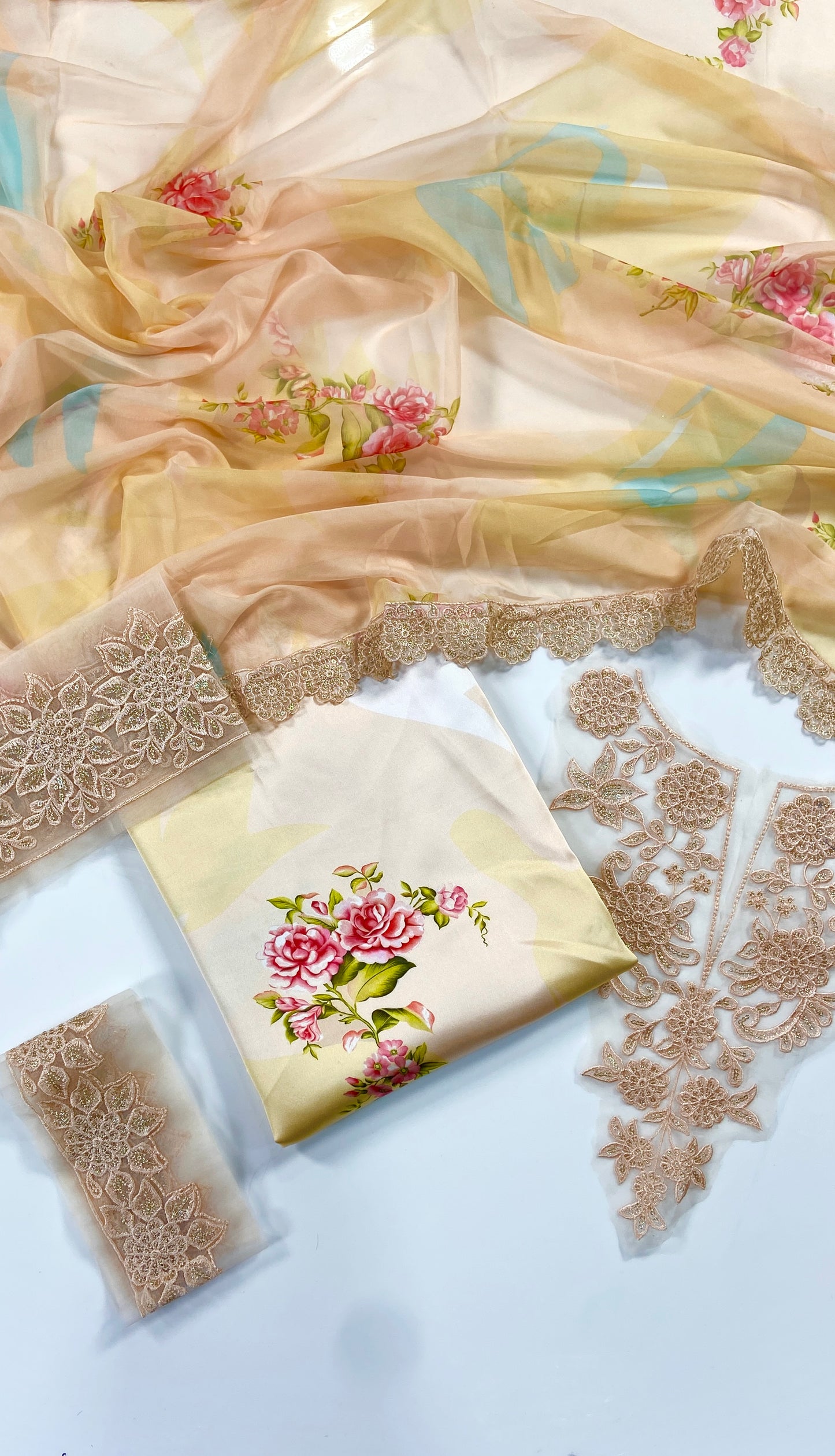 Iznik Premium Silk – With Organza Patches