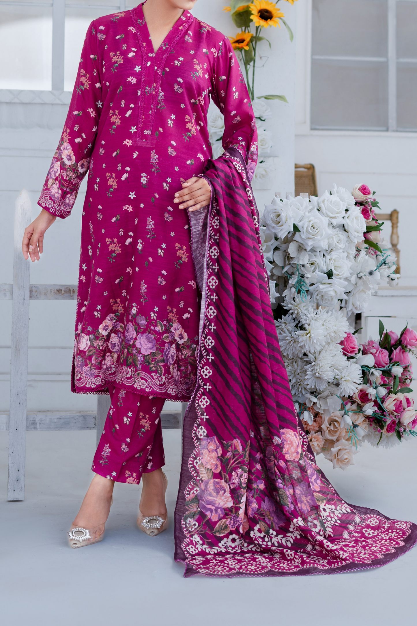 Mawra Essential Printed Khaddar 3PC