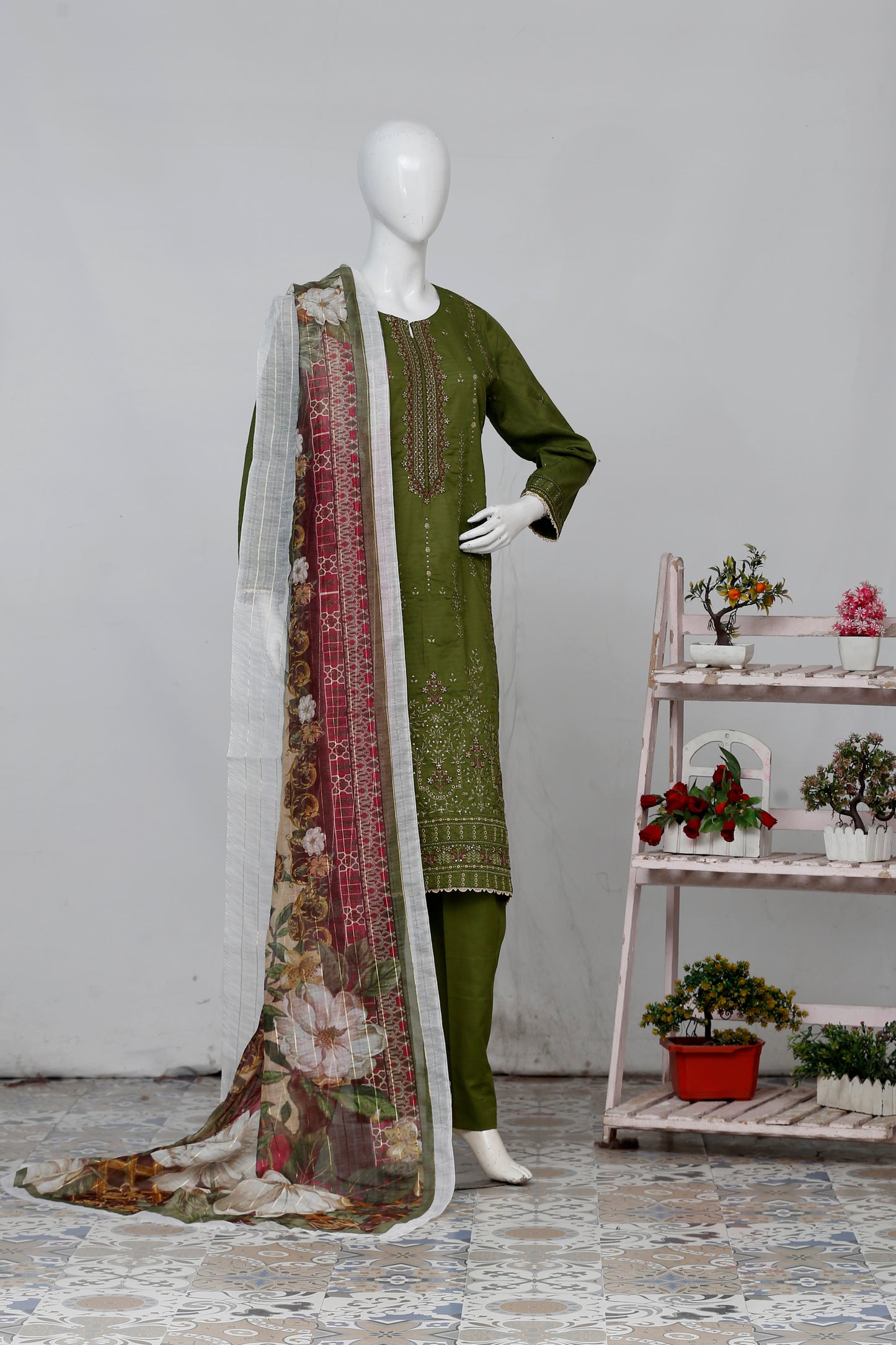 Zarqash By Anaya Noor Bana Dora Emb 3-PC