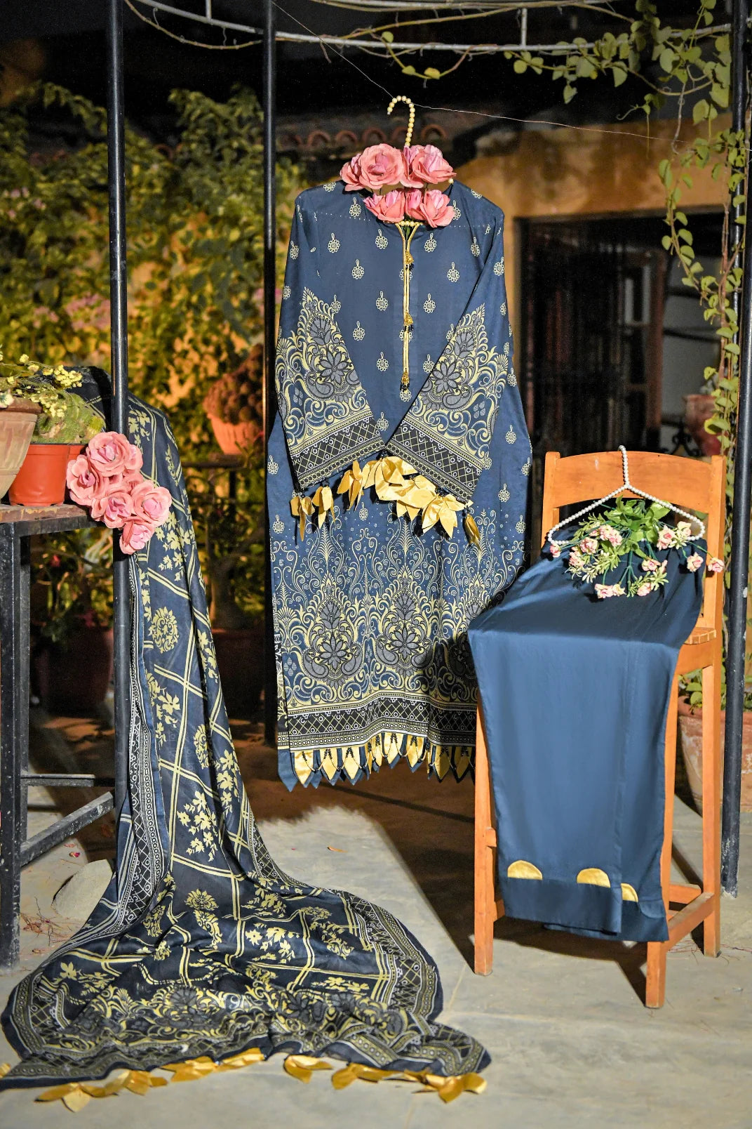 Eshay By Murahse Printed Doria Lawn 3-PC