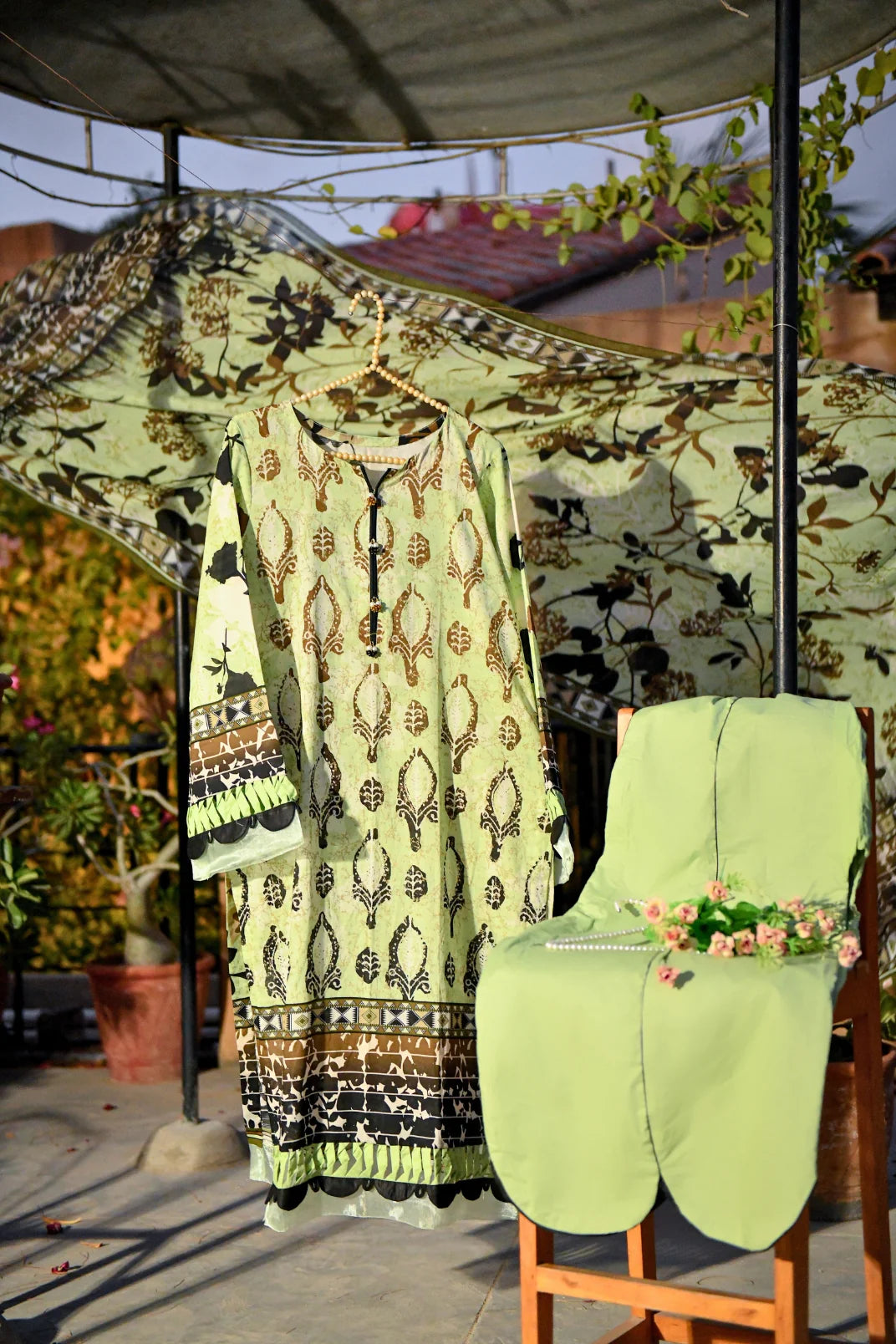 Eshay By Murahse Printed Doria Lawn 3-PC