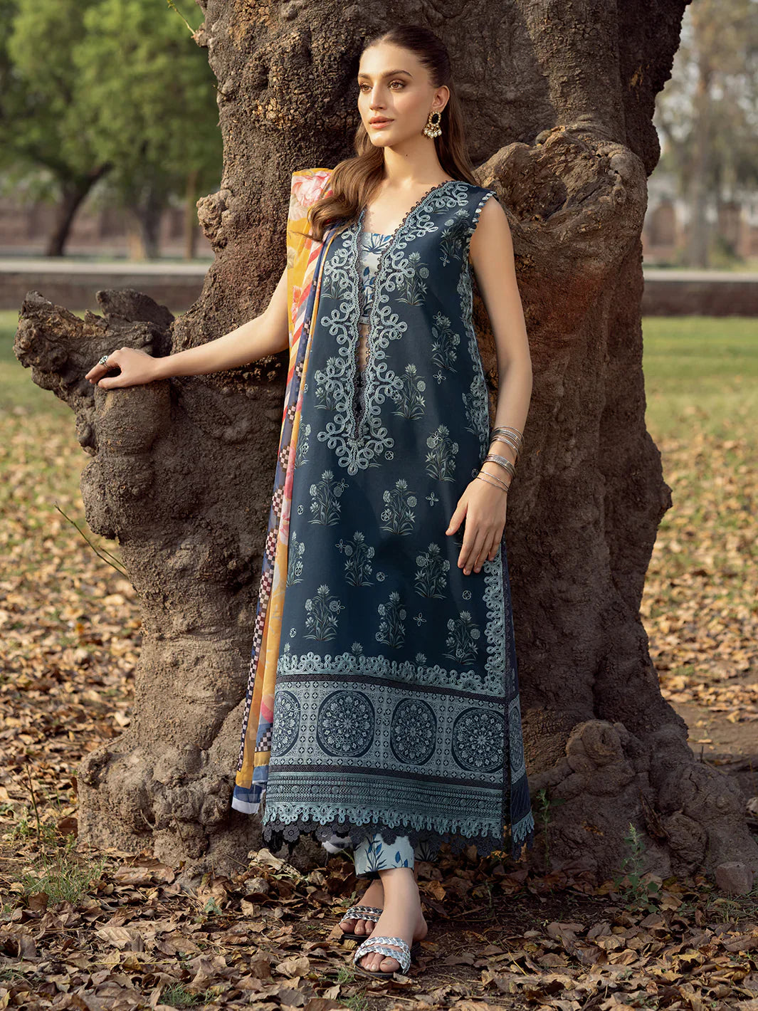 Naqsh Naz | Bin Ilyas | Luxury Lawn
