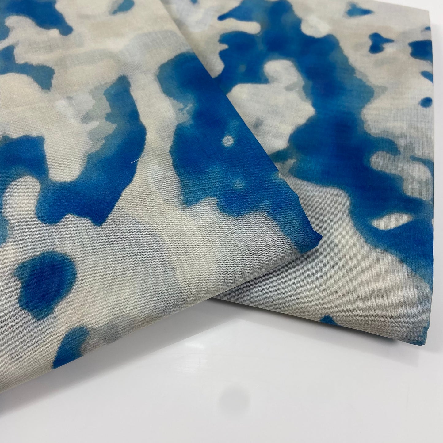 Chineyre All Over Printed Lawn 2-PC