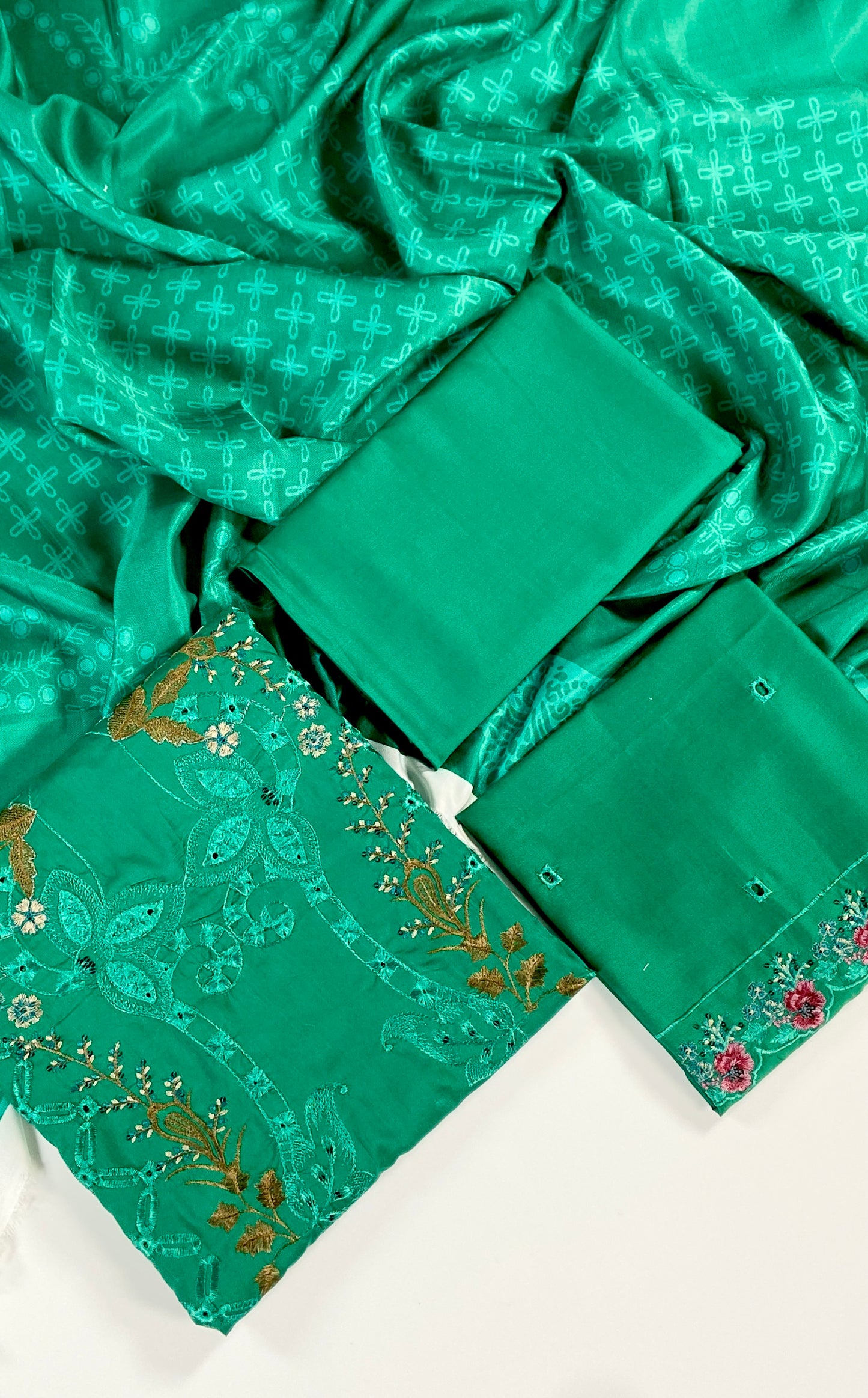 Maria B Embroidered Linen 3PC