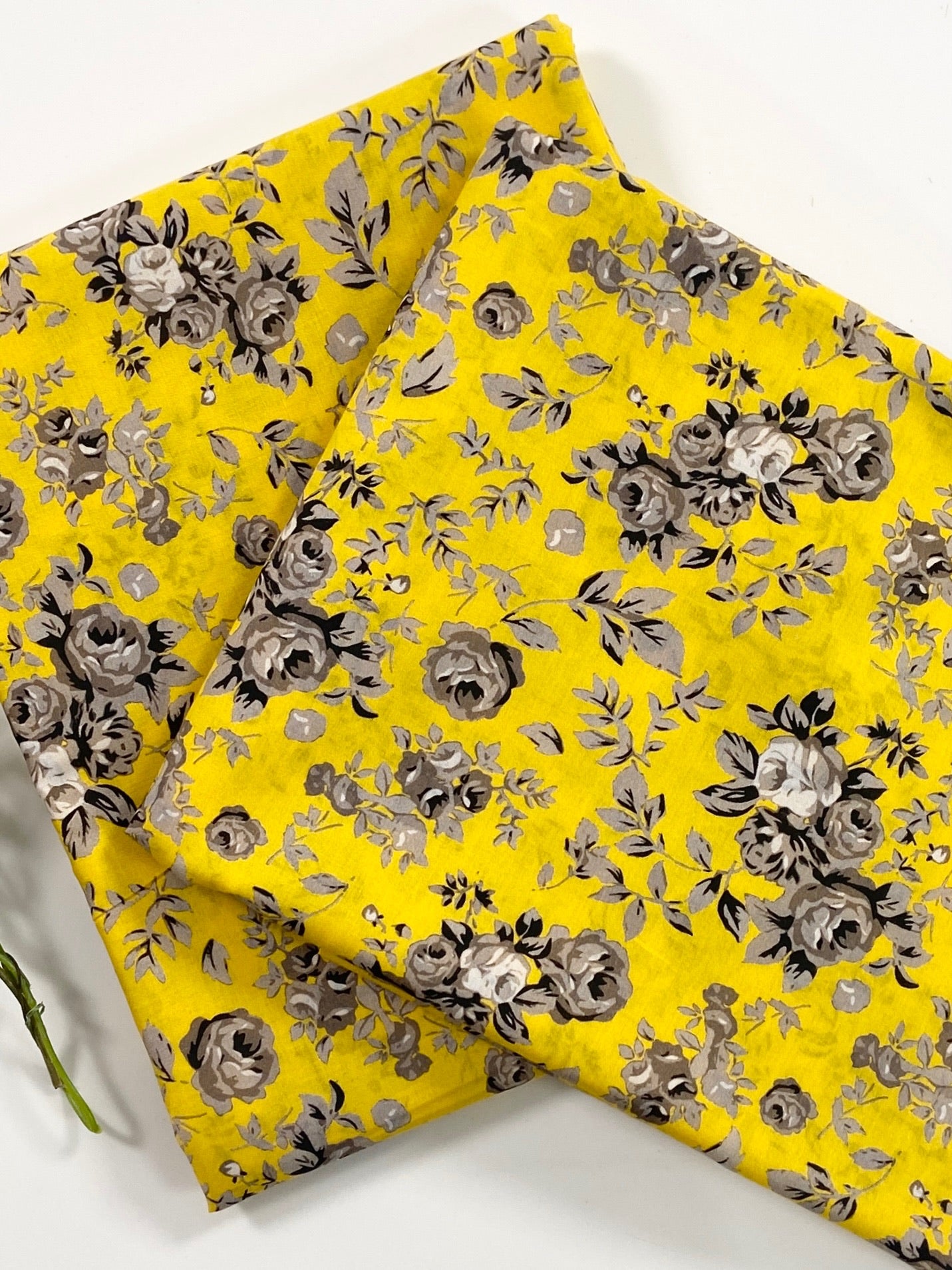 Florent Digital Printed All Over Lawn 2PC