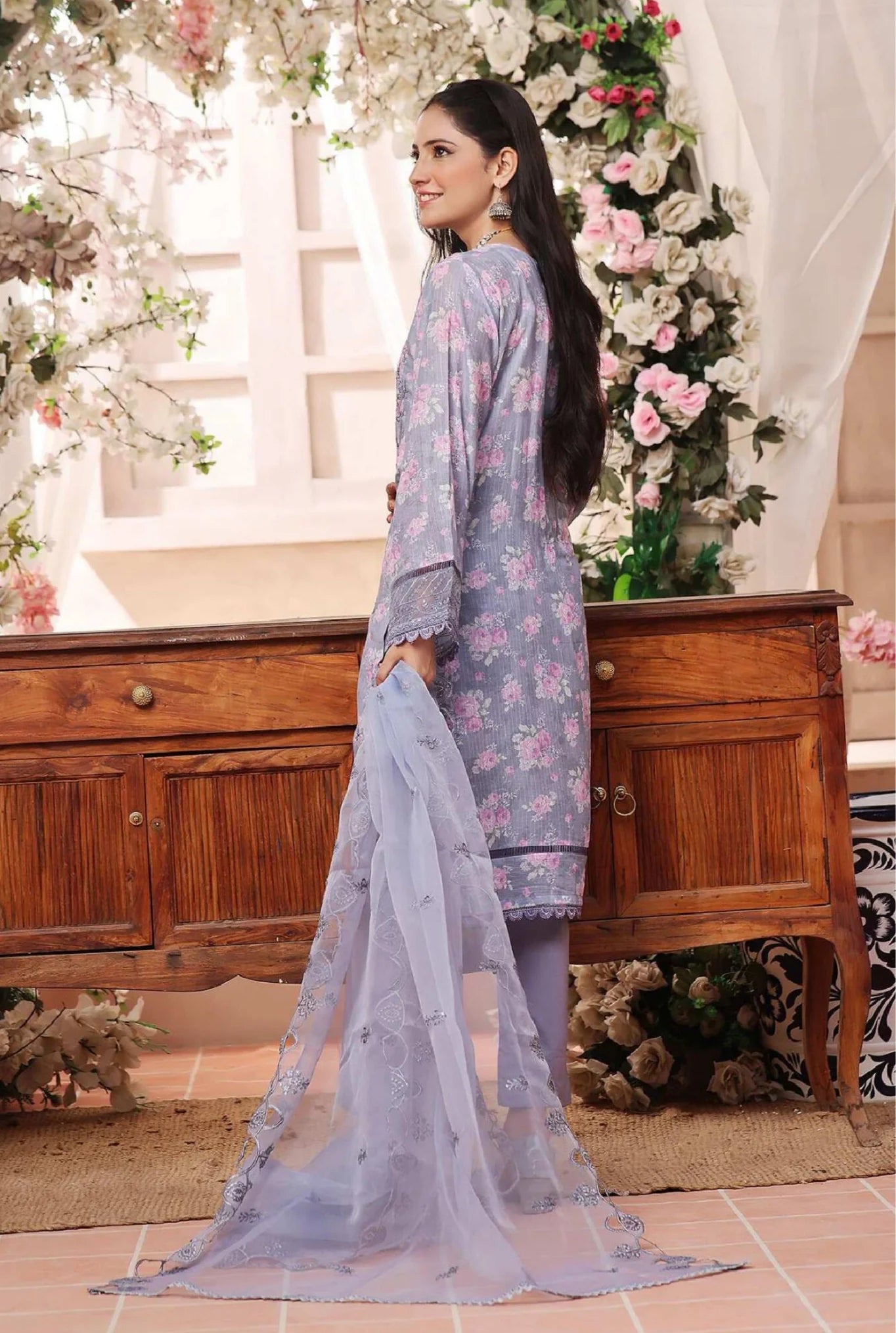 Hira by Dressline Emb Lawn 3-PC