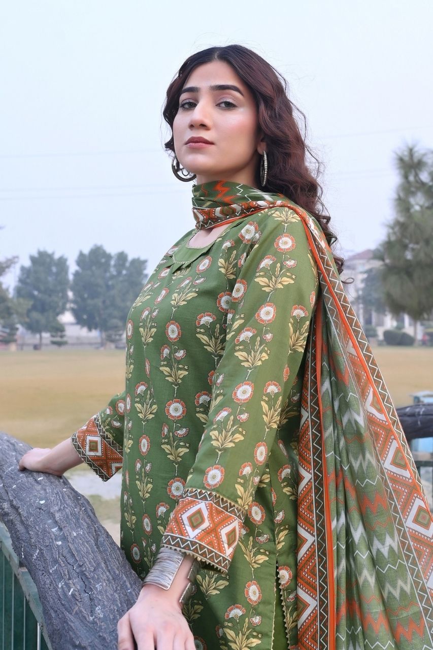 Floral By Pretty Robe Printed Lawn 3-PC