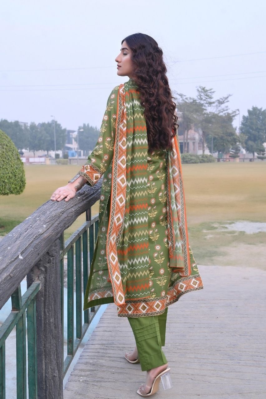 Floral By Pretty Robe Printed Lawn 3-PC