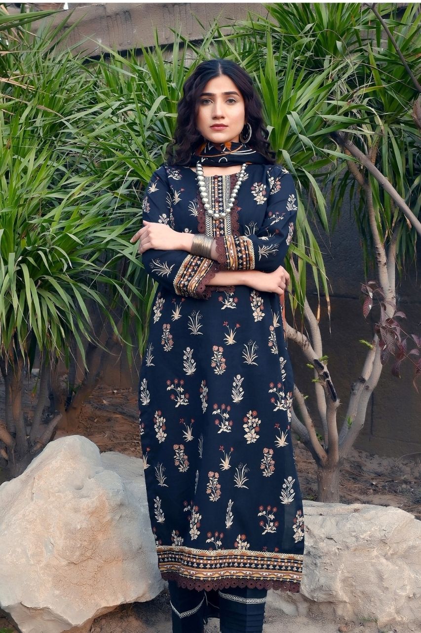 Floral By Pretty Robe Printed Lawn 3-PC