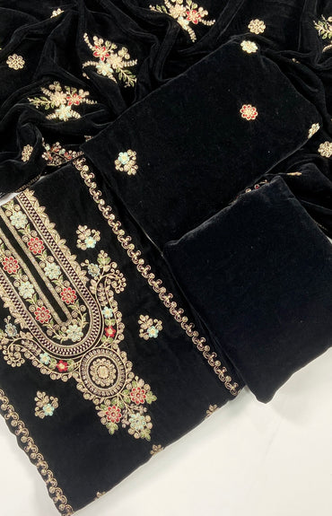 Maria B Luxury Velvet Embroidered Suit – 3PC