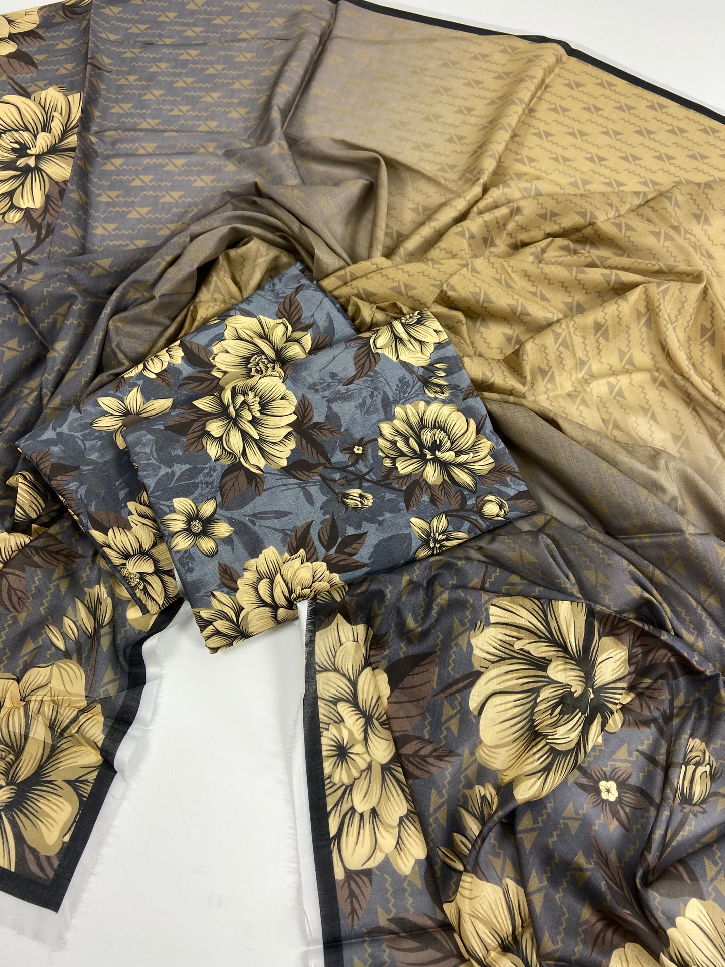 Baroque All Over Digital Printed Lawn 3-PC