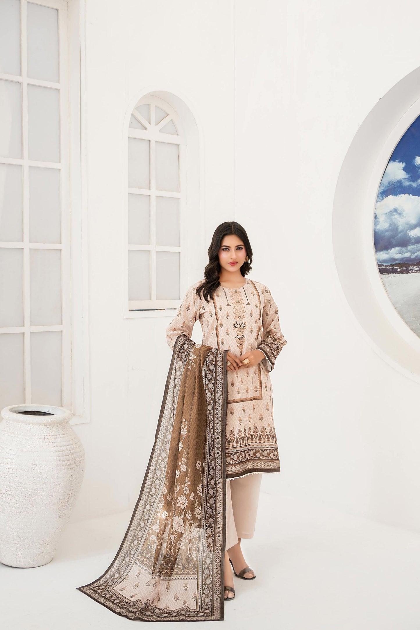 Sara Digital Printed Lawn 3PC