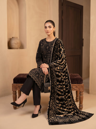 Luxuria By Anaya Noor Heavy Emb Dhanak With Plachi Shawl 3PC