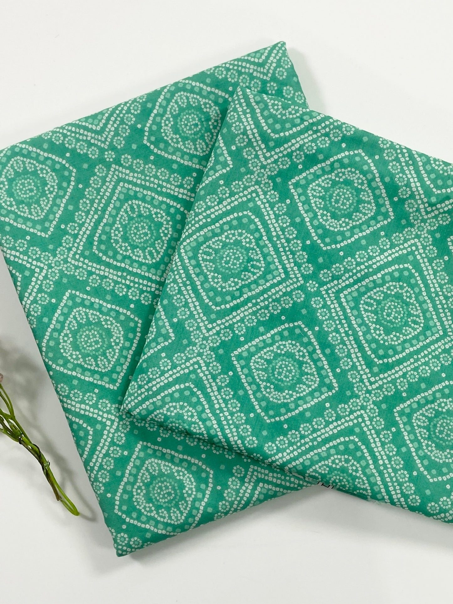 Florent Digital Printed All Over Lawn 2PC