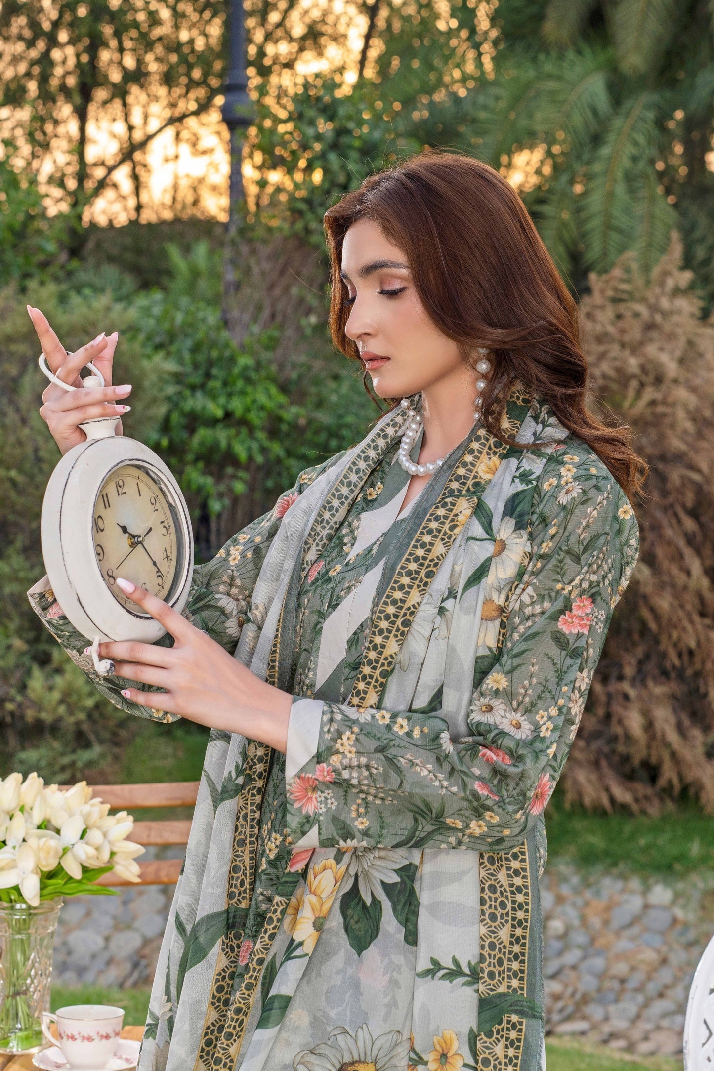 Wania Gold Printed Lawn 3PC