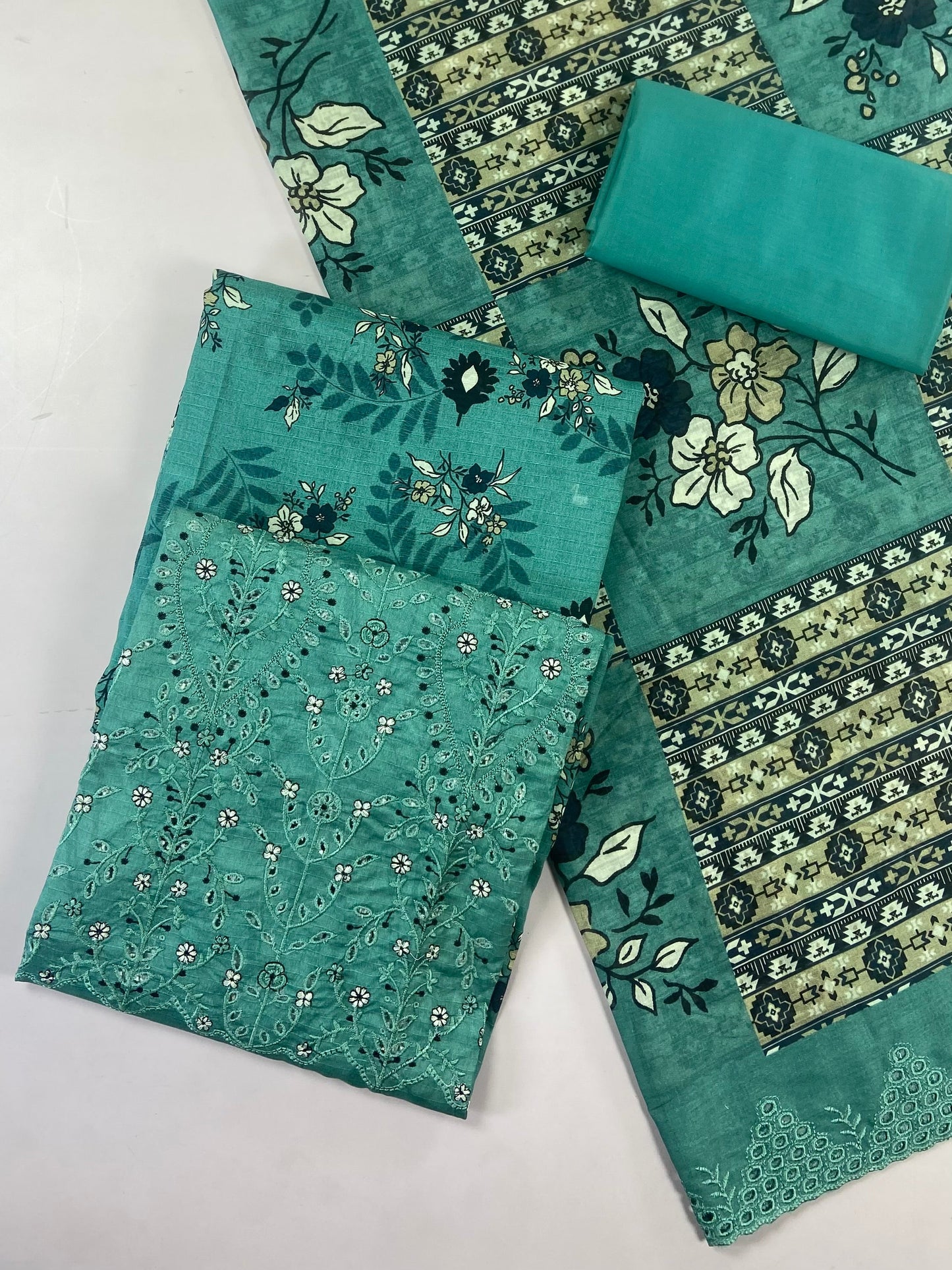 Narkins Bana Doria Boring Embroidered 3-PC