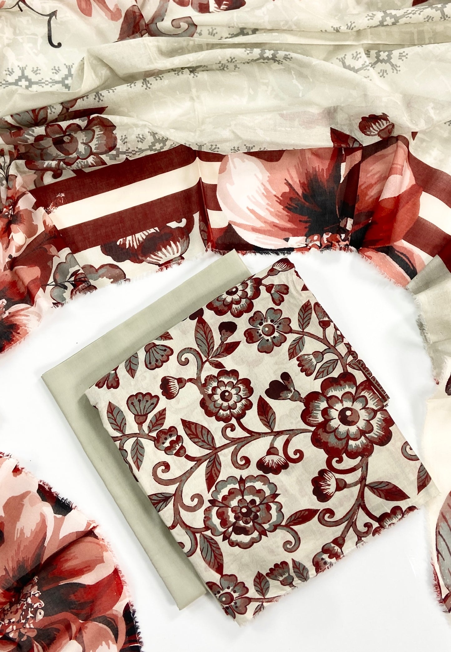 Monal Digital Printed Lawn With Voil Dupatta 3PC