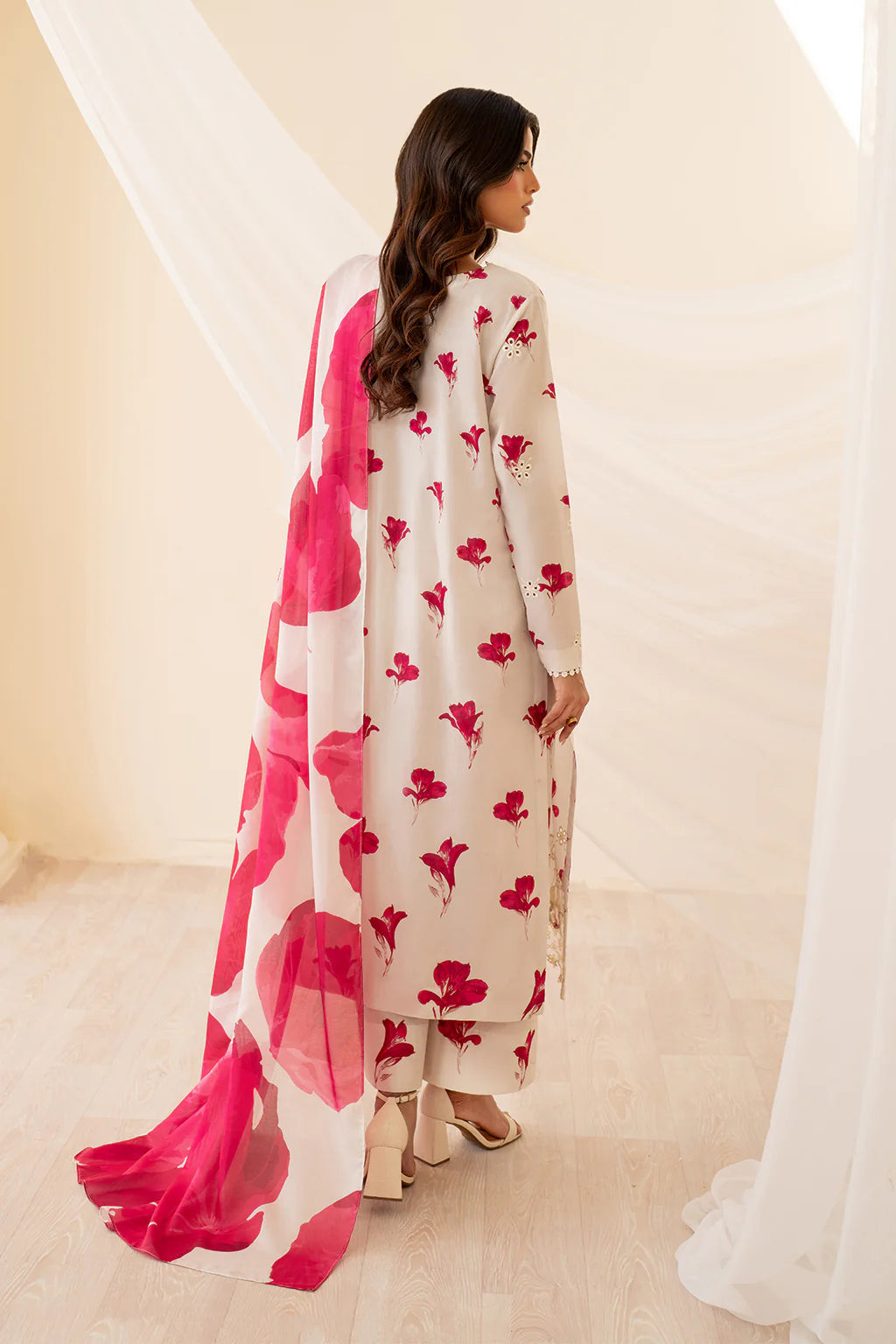 Iznik Luxury Emb Lawn 3PC