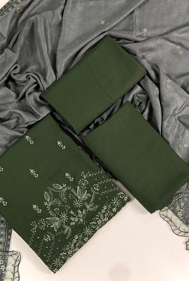 Anaya Noor Embroidered Dhanak 3PC