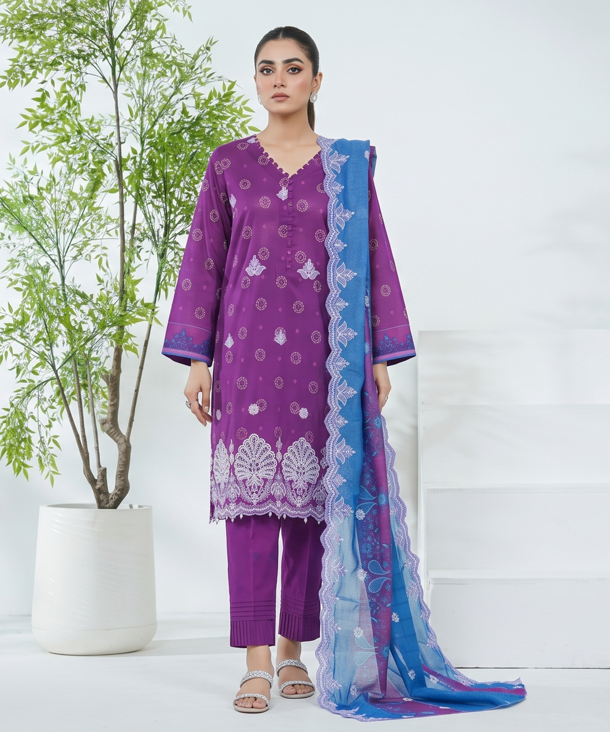 Aifa Printed & Embroidered Lawn 3PC