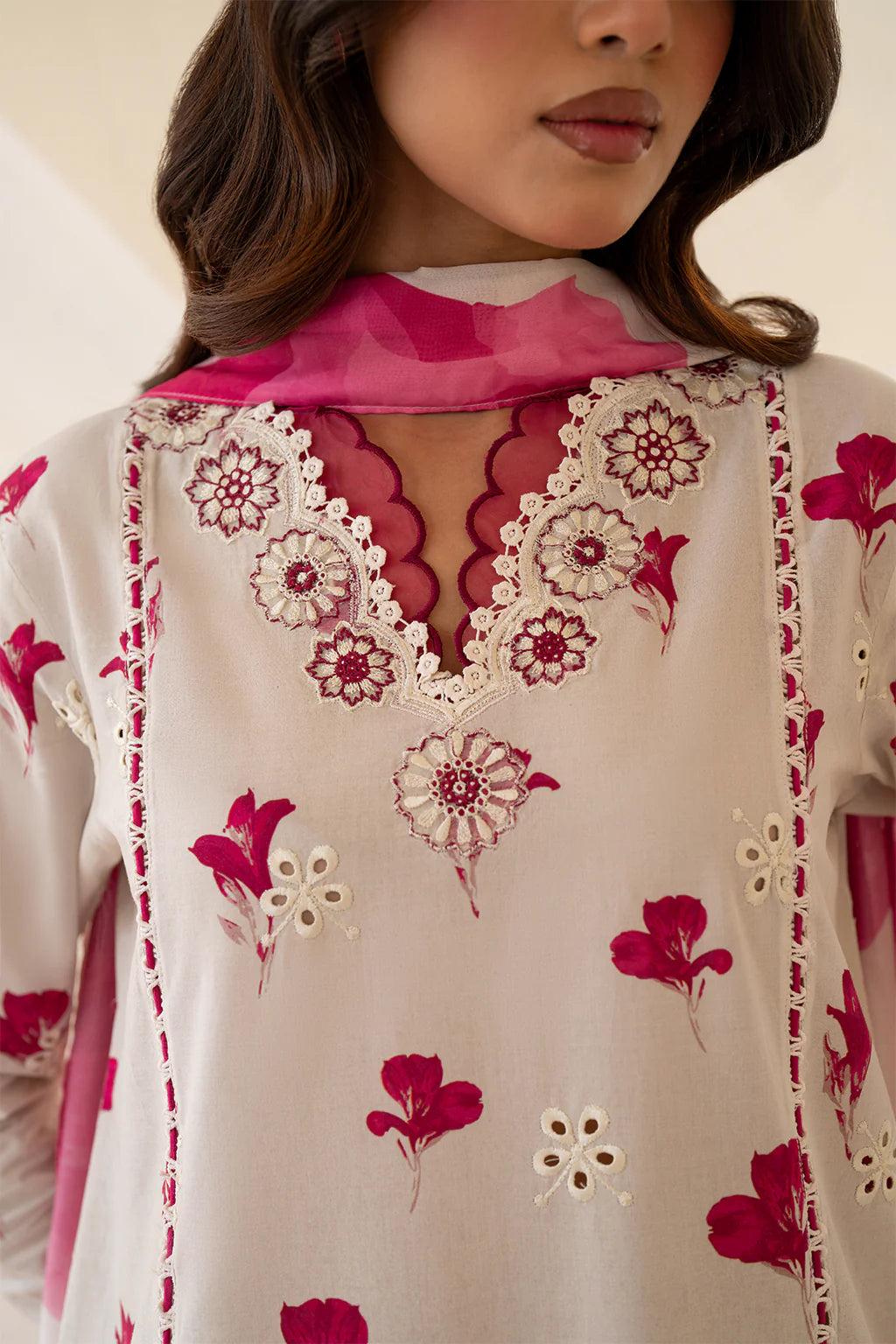 Iznik Luxury Emb Lawn 3PC