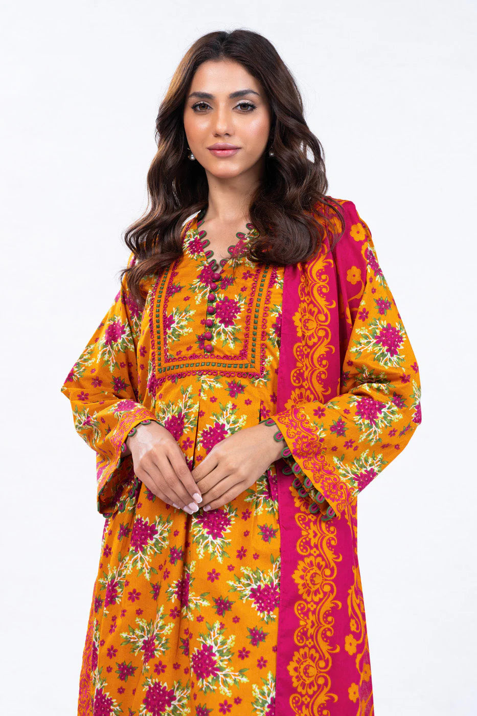 Alkaram Printed Lawn 3-PC