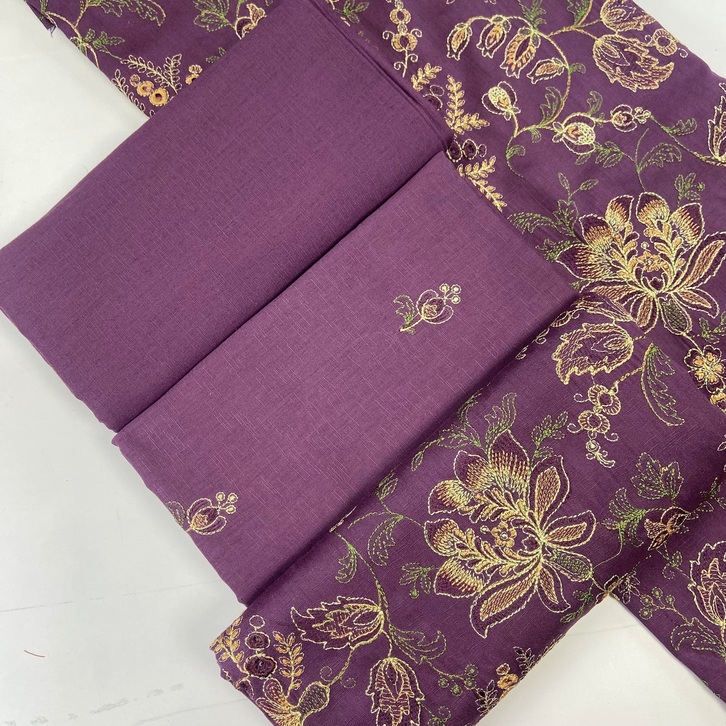 Bareeze Embroidered Karandi 2-PC