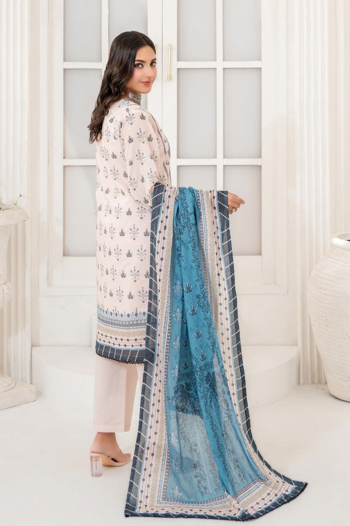 Sara Digital Printed Lawn 3PC