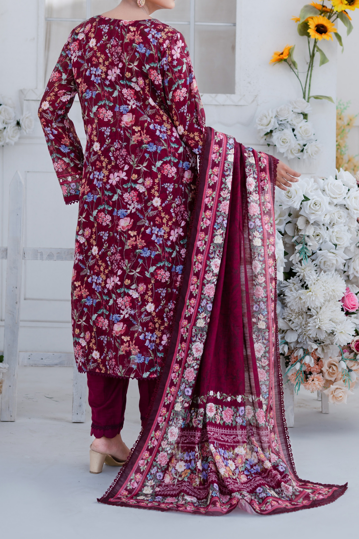 Mawra Essential Printed Khaddar 3PC